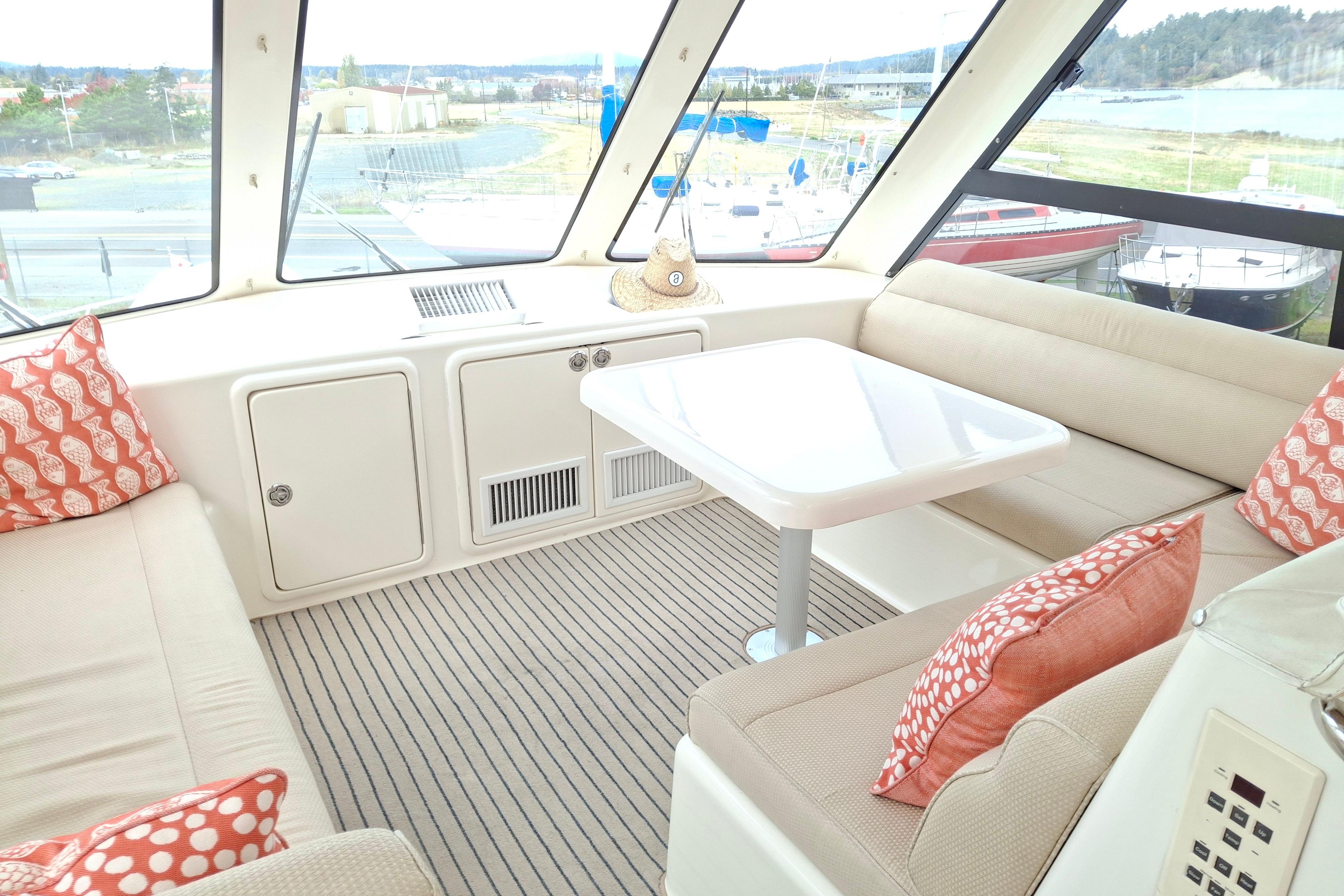 2000 Riviera ENCLOSED FLYBRIDGE # inventory image at Sun Country Yachts, South Lake Union (Seattle)
