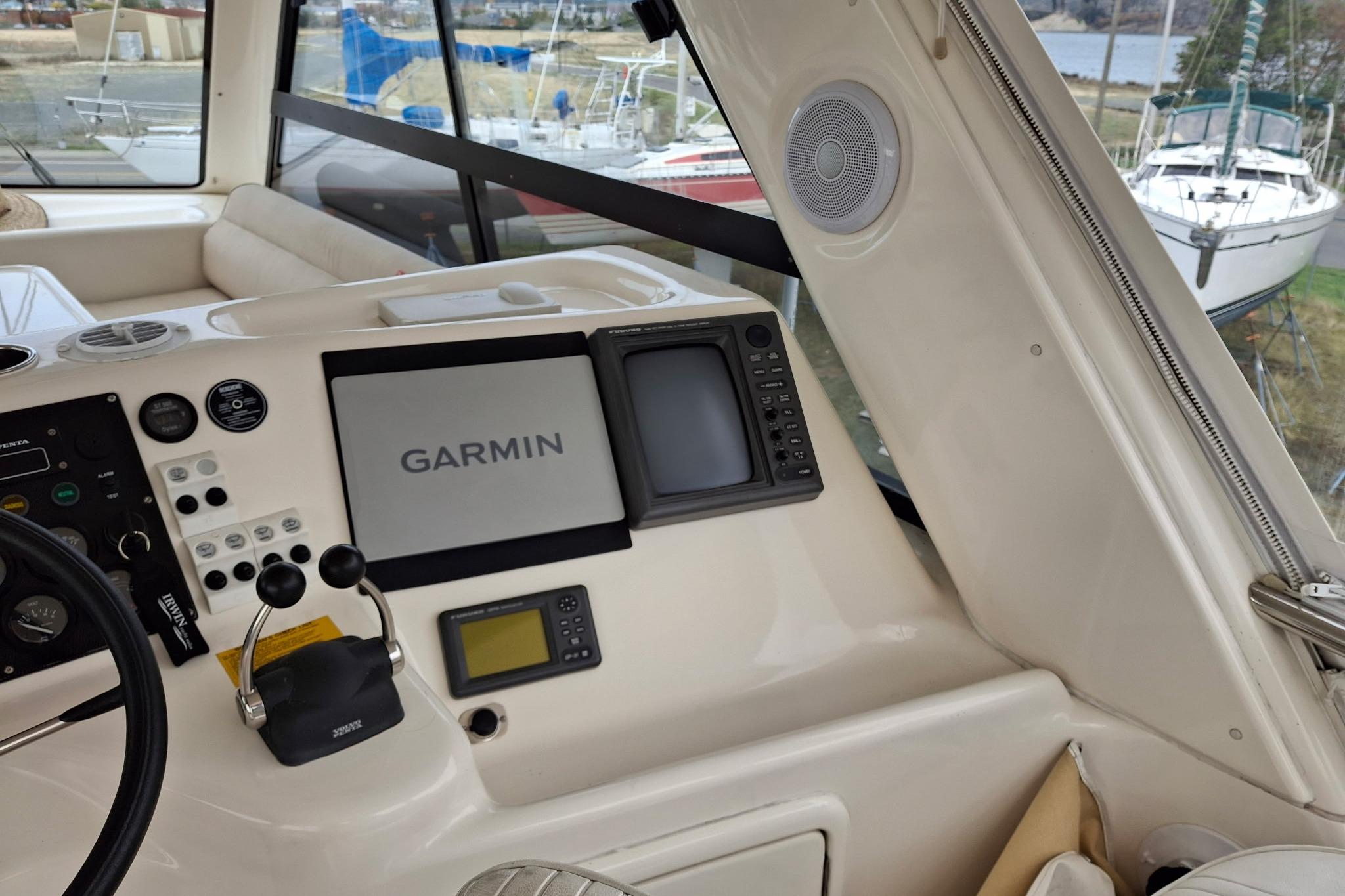 2000 Riviera ENCLOSED FLYBRIDGE # inventory image at Sun Country Yachts, South Lake Union (Seattle)