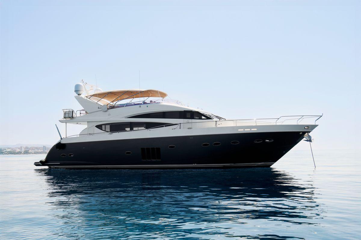 Princess Flybridge 85 Motor Yacht
