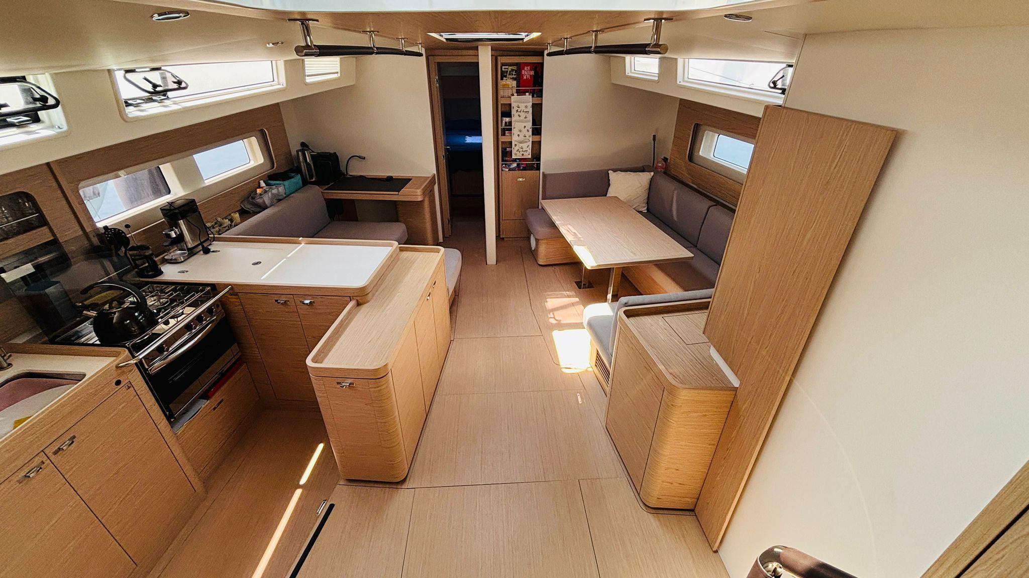 Yacht Photos Pics