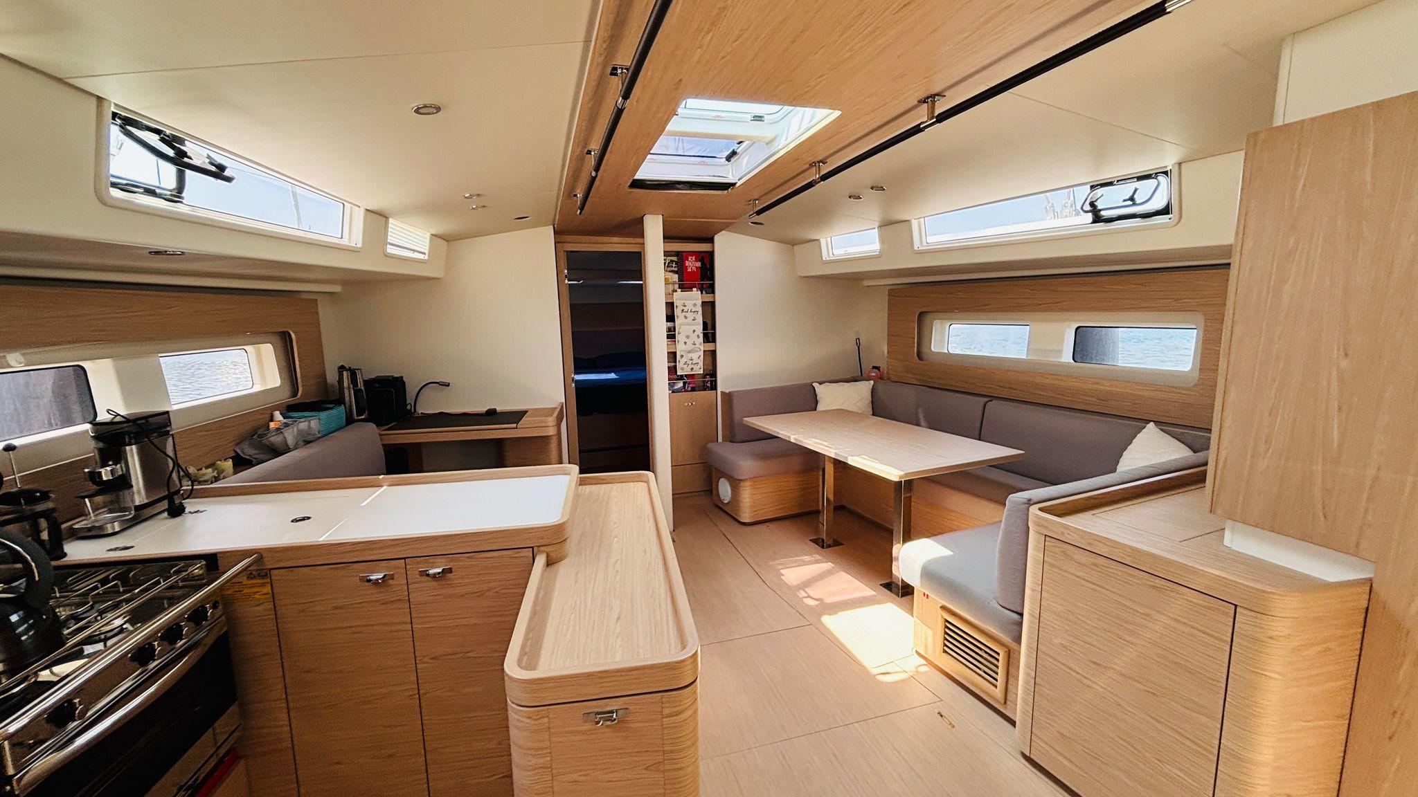 Yacht Photos Pics