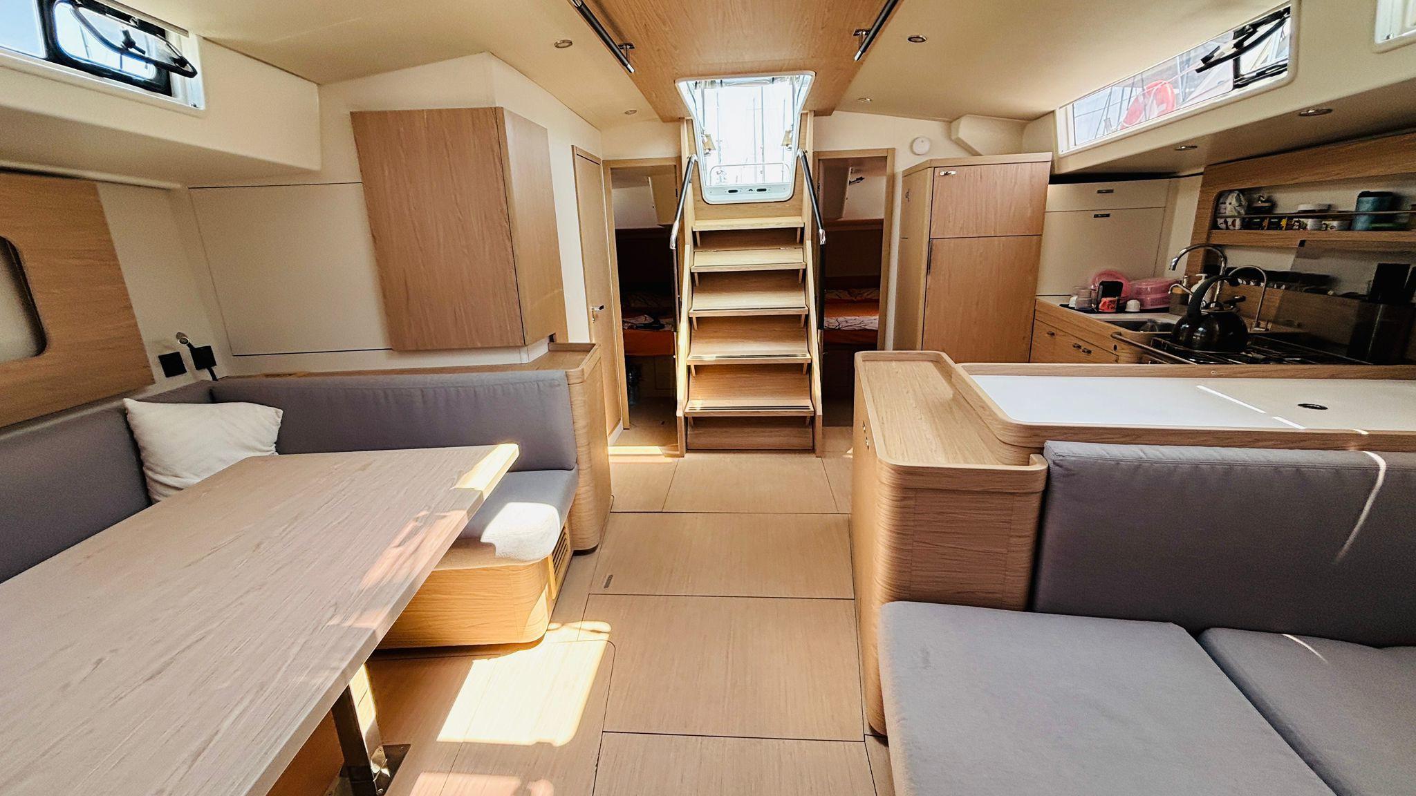 Yacht Photos Pics