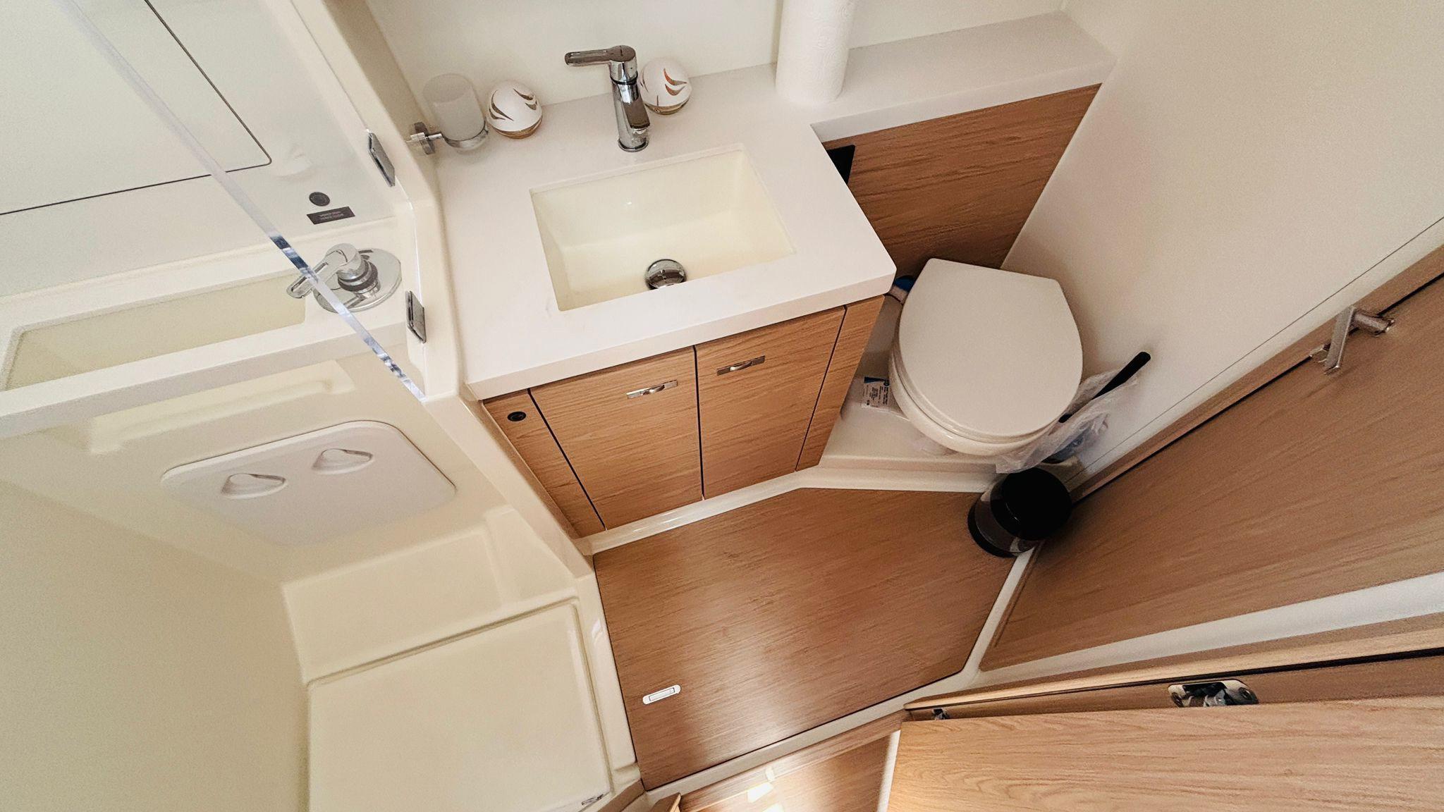 Yacht Photos Pics