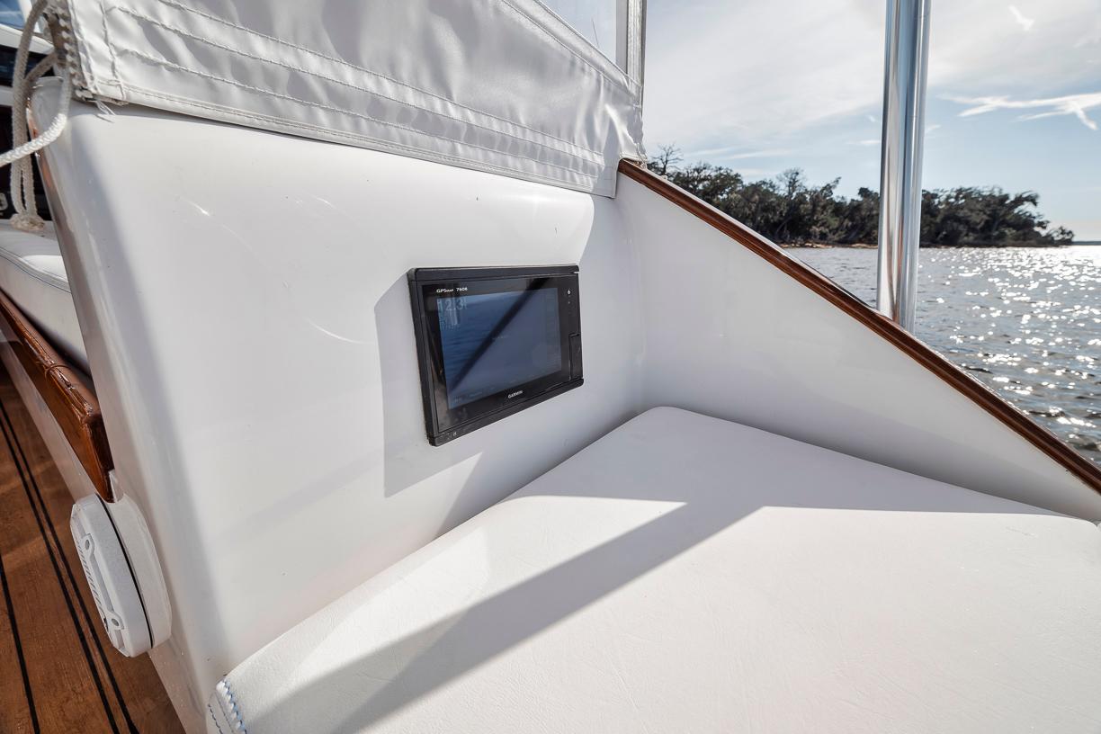 Garlington-44 Express 1996 -FL-US-1996 Garlington 44 Express boat interior with seating and water view.-9651424 | Thumbnail