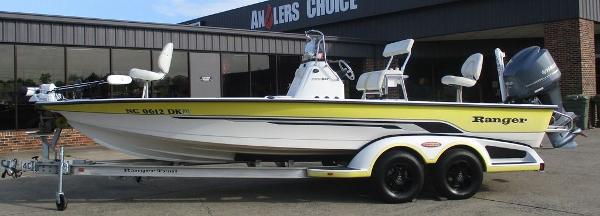 2004 Ranger Boats boat for sale, model of the boat is 2300 Bay & Image # 1 of 10