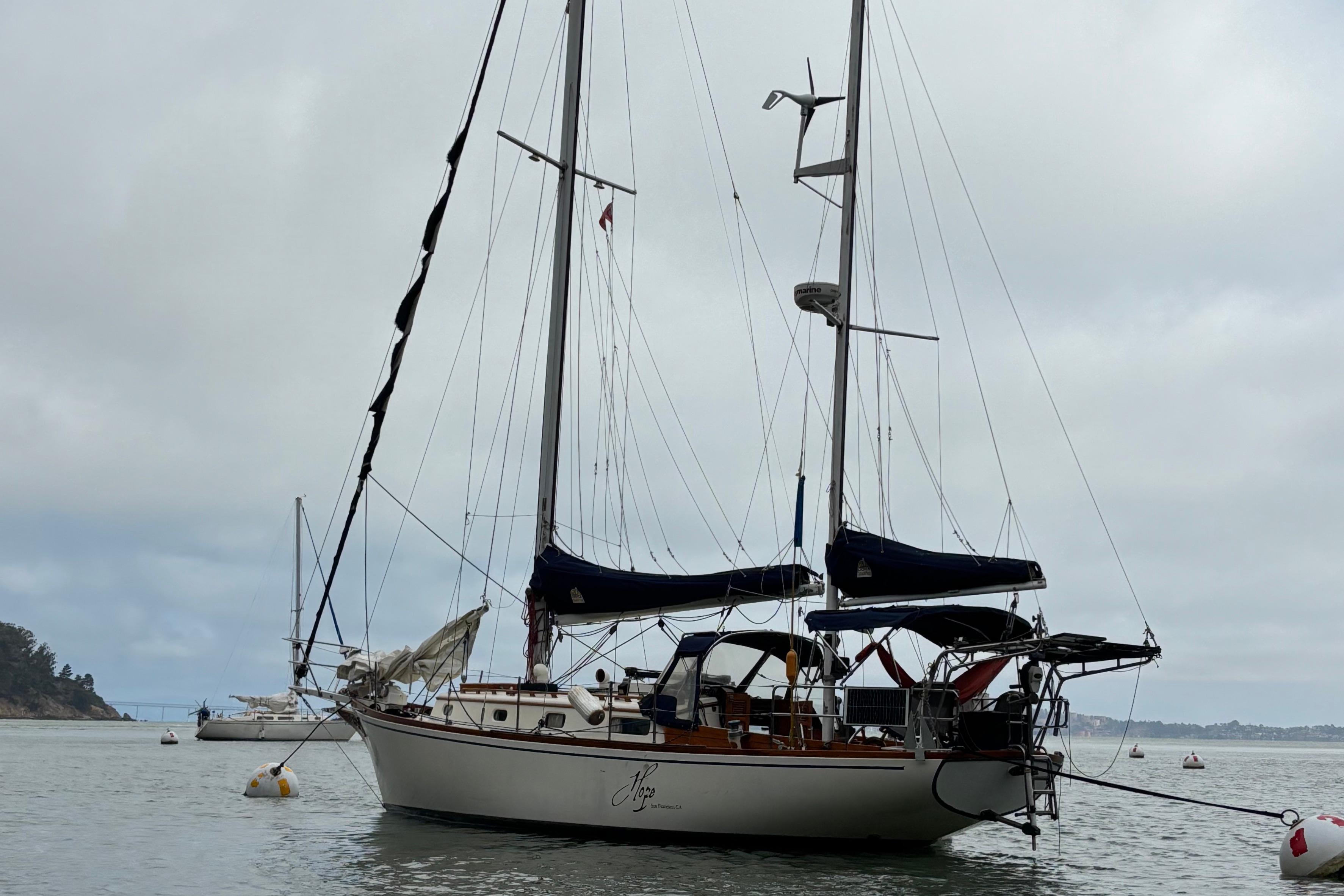 1975 35' Fuji 35 Ketch