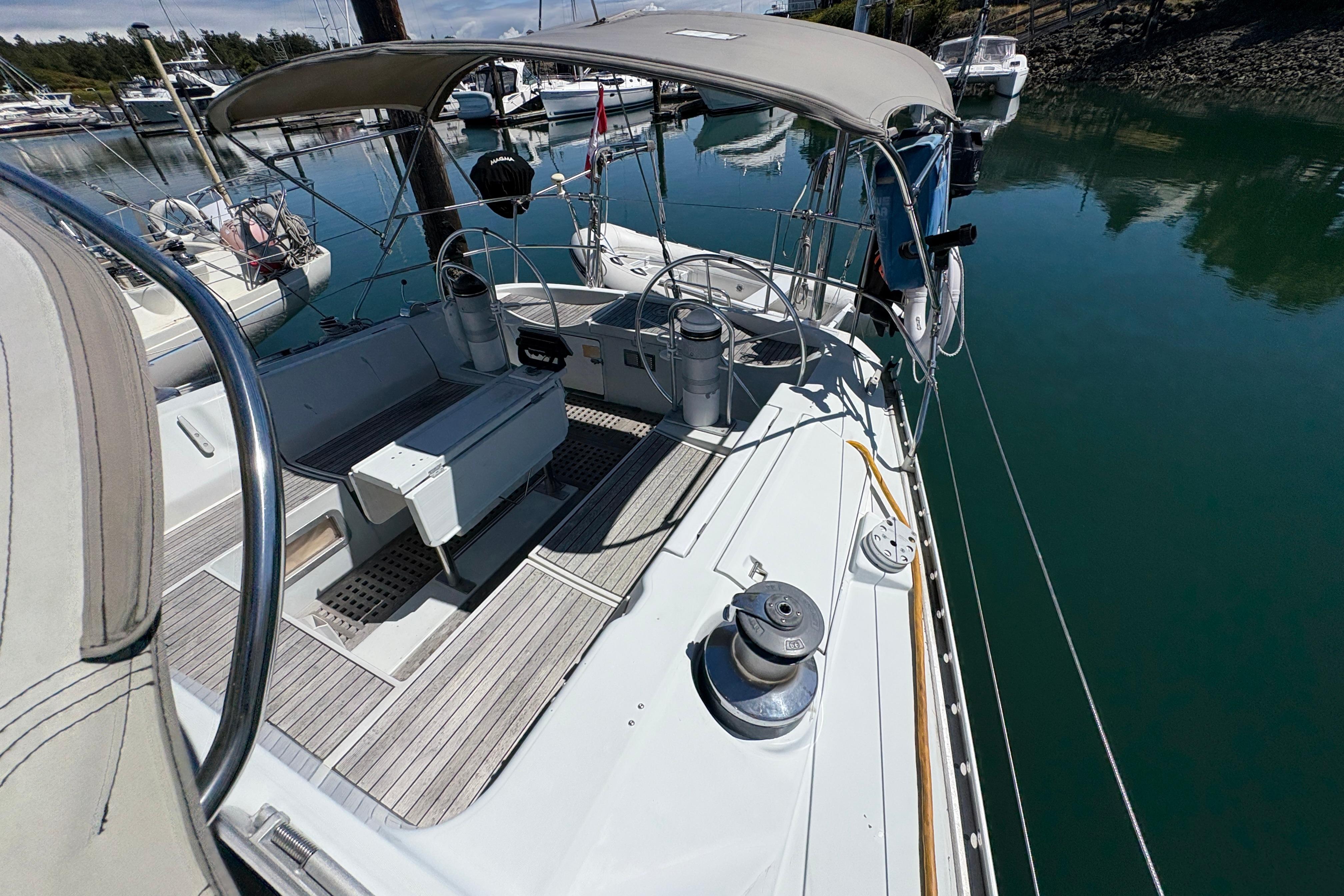 Yacht Photos Pics