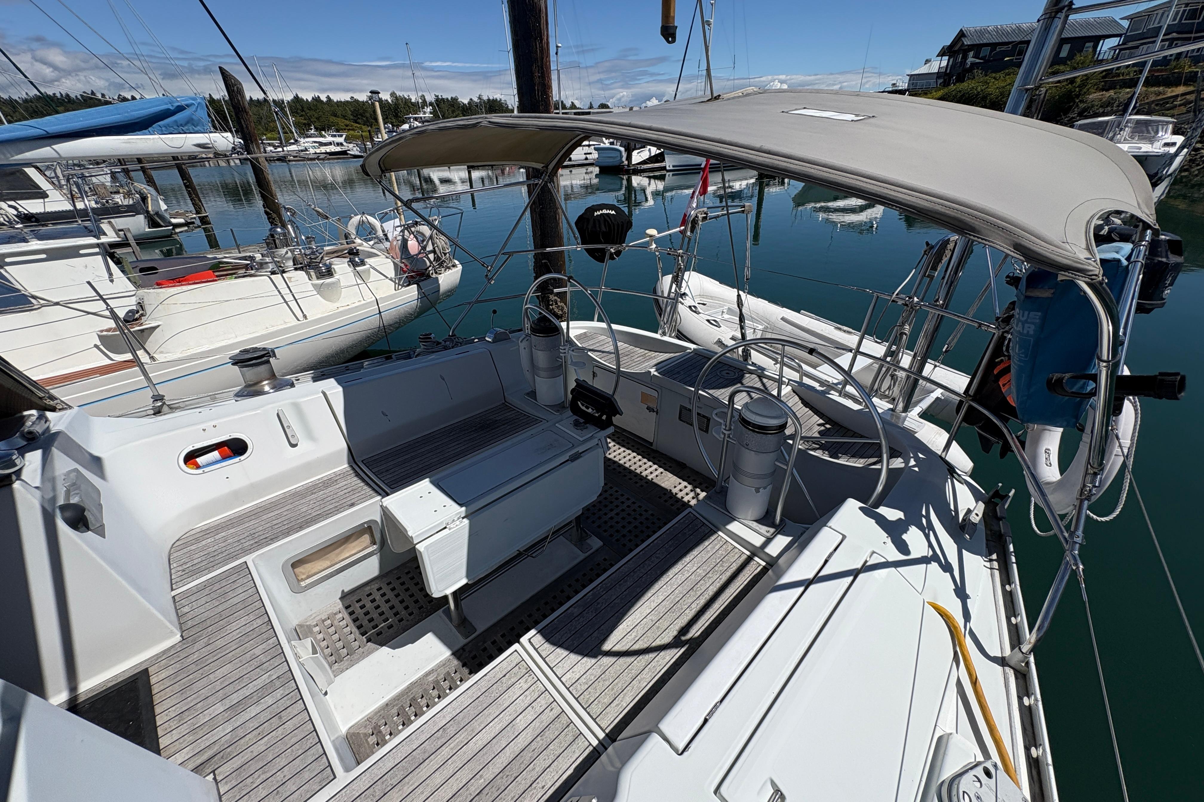 Yacht Photos Pics