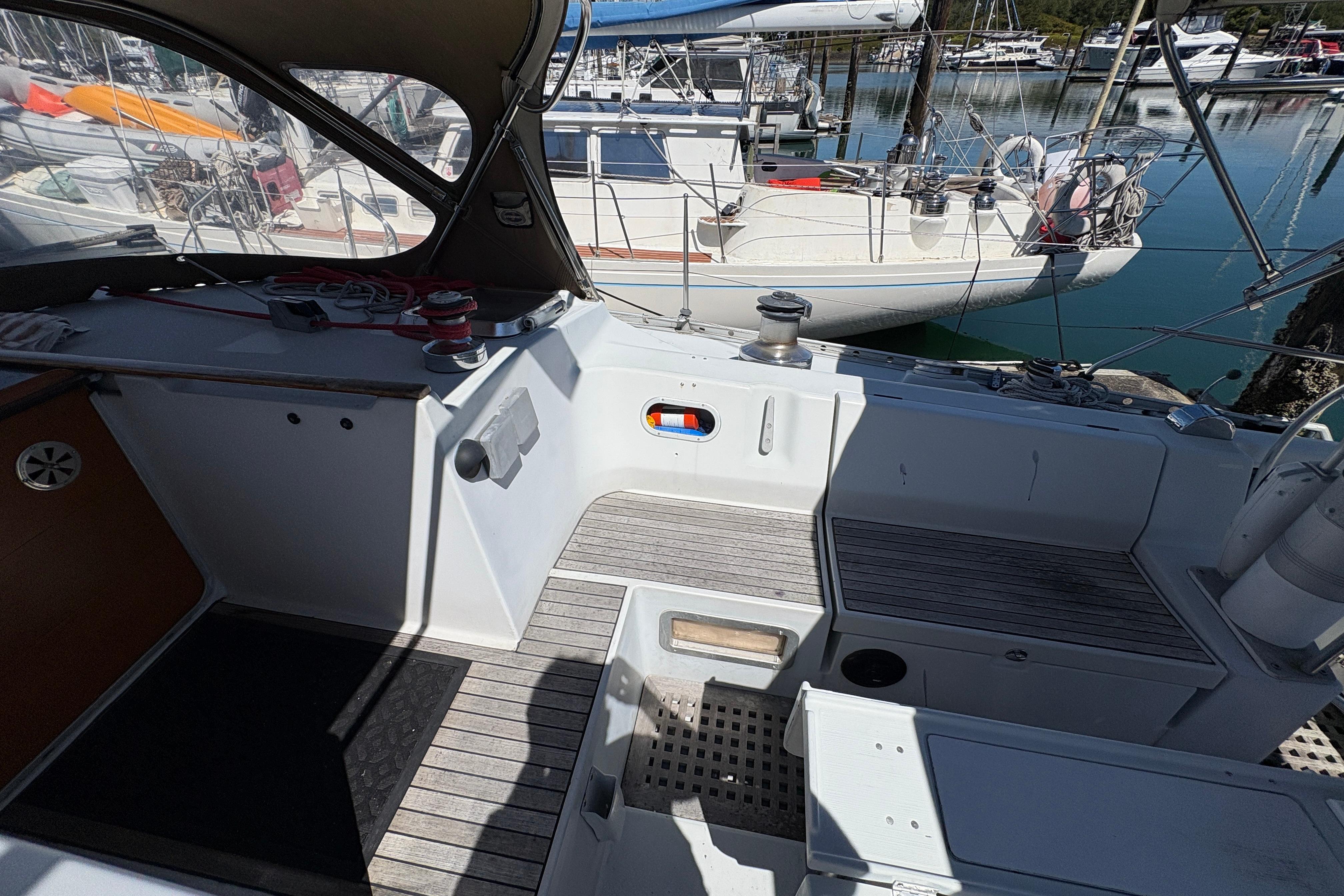 Yacht Photos Pics