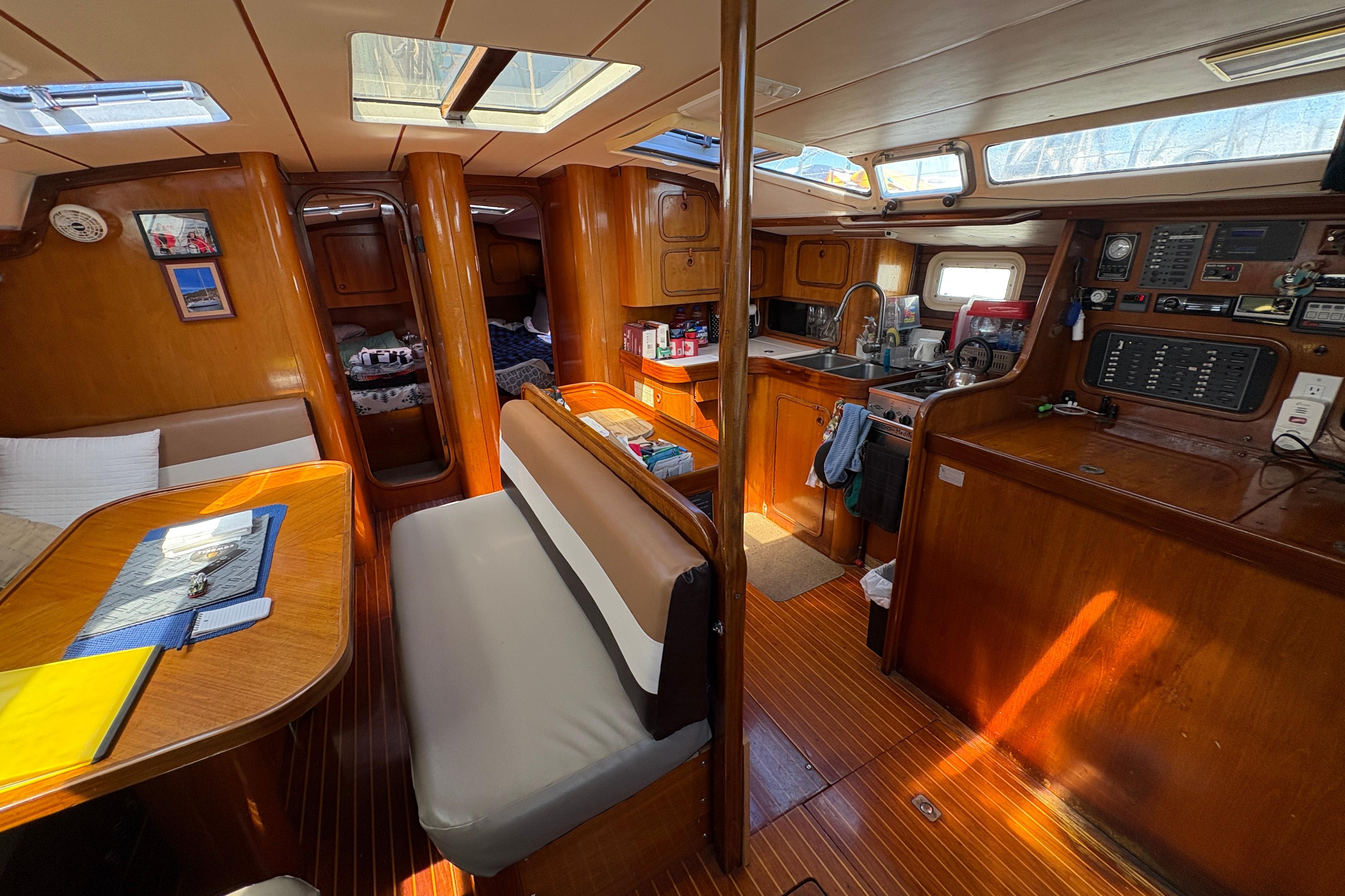 Yacht Photos Pics