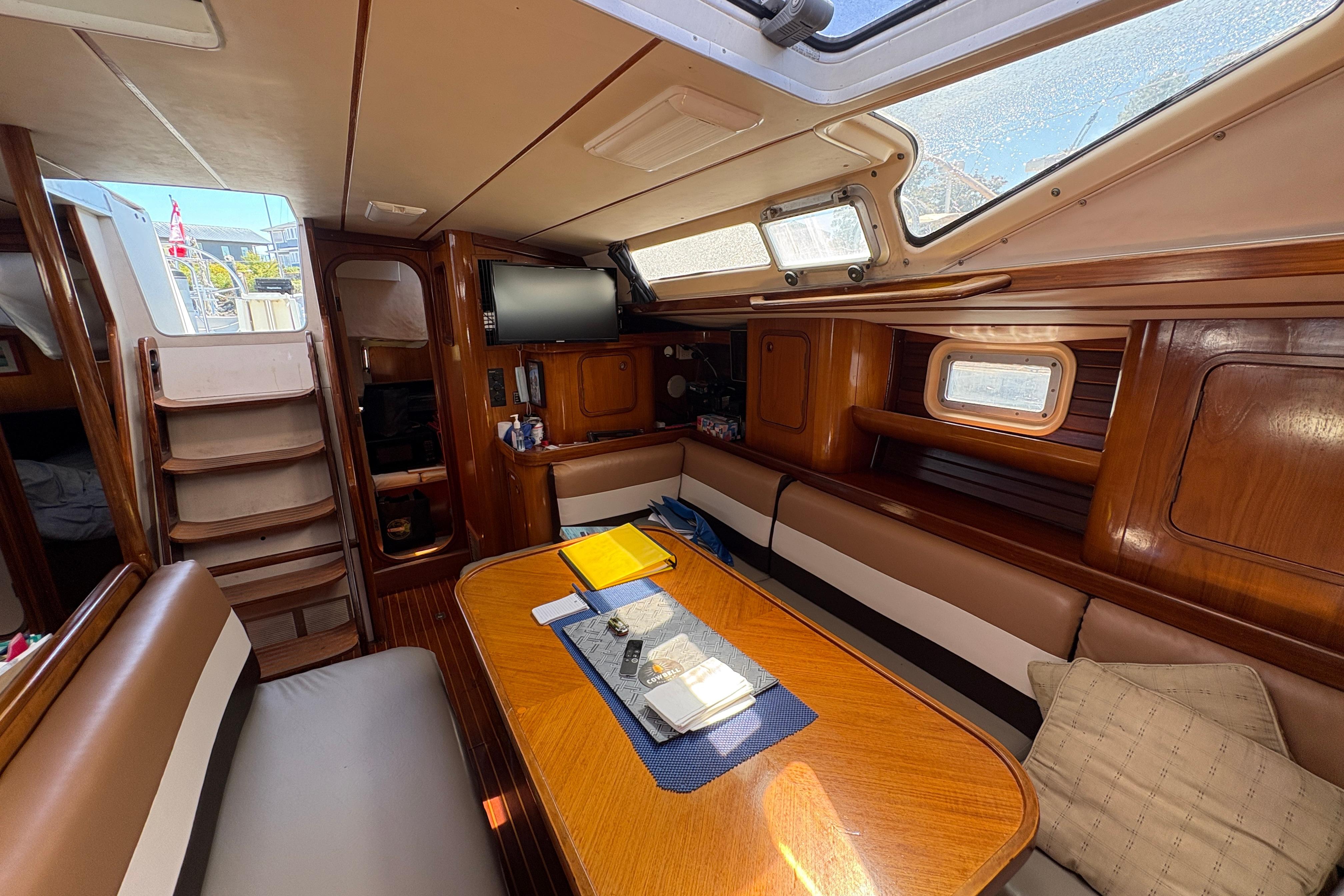 Yacht Photos Pics