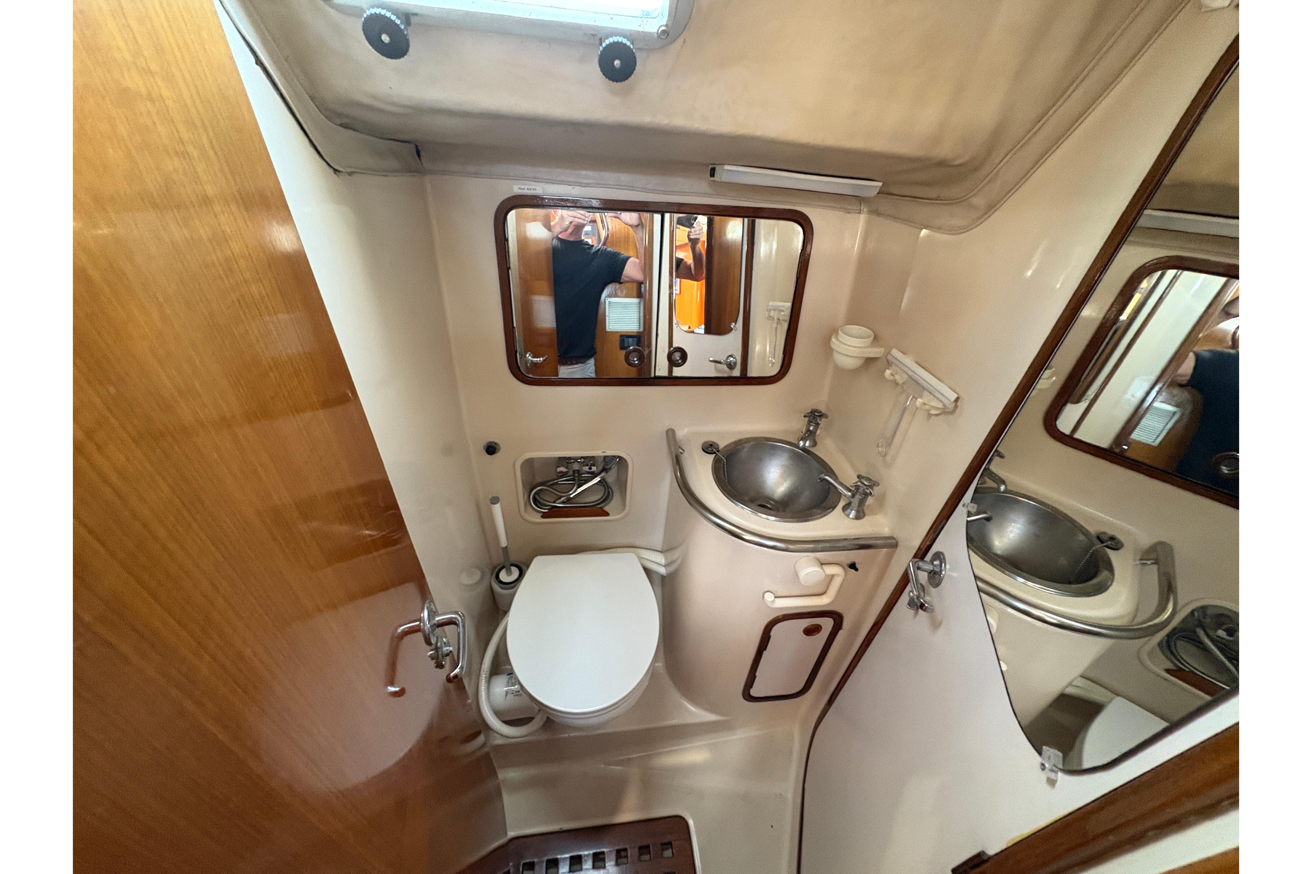 Yacht Photos Pics