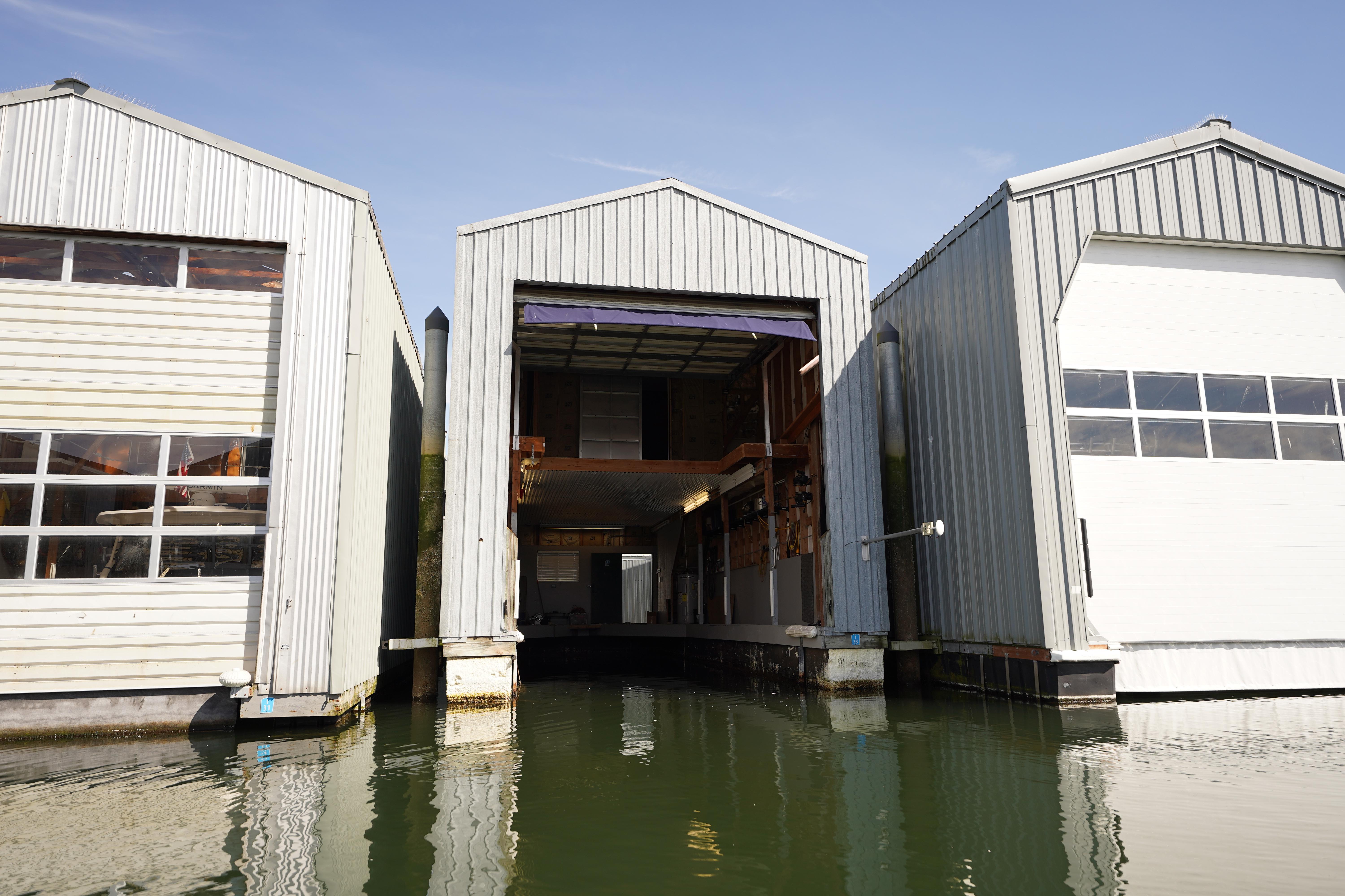 Custom-46 x 20 Boathouse 1994 -WA-US-9781440 | Thumbnail