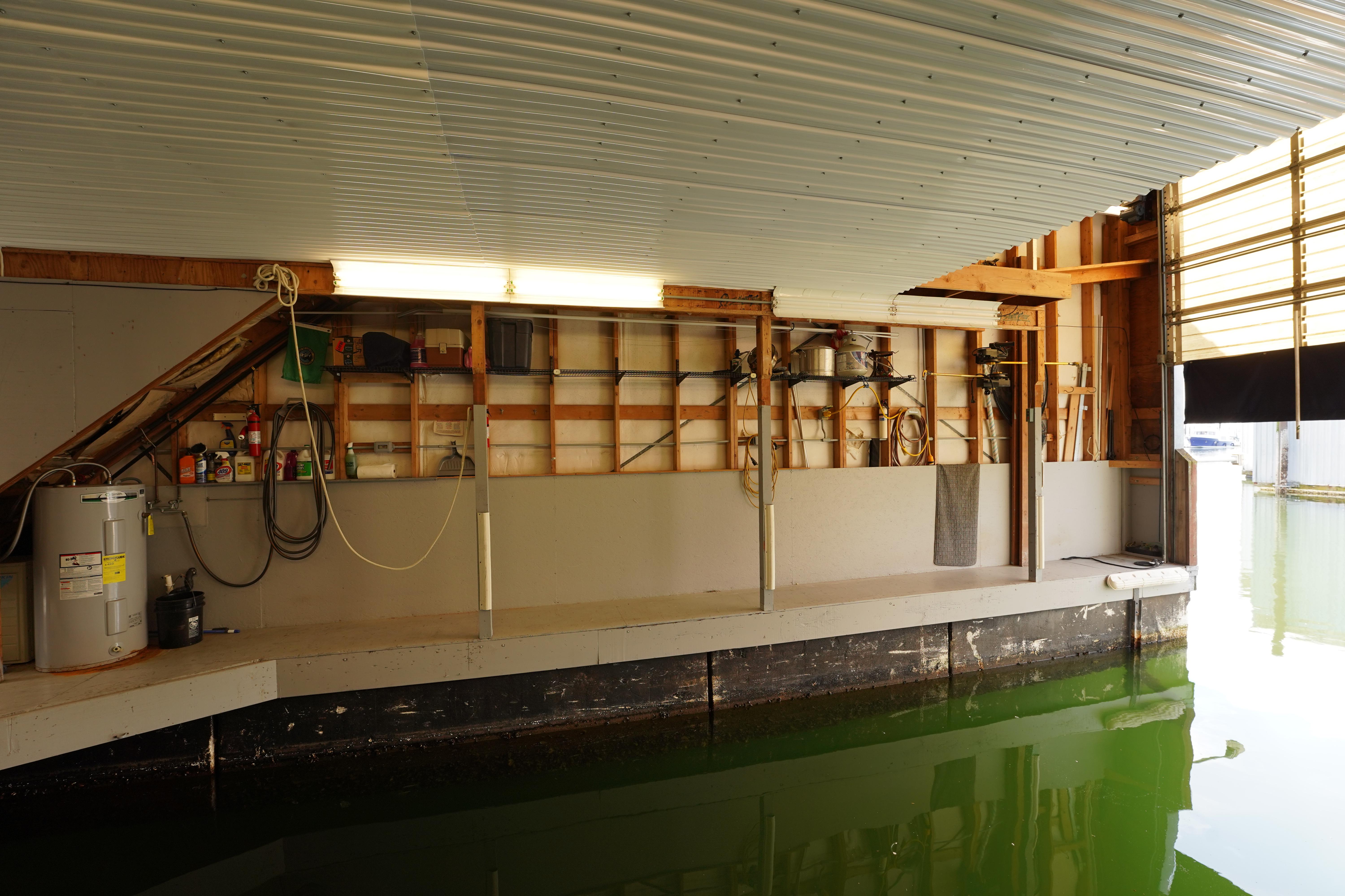 Custom-46 x 20 Boathouse 1994 -WA-US-9781440 | Thumbnail