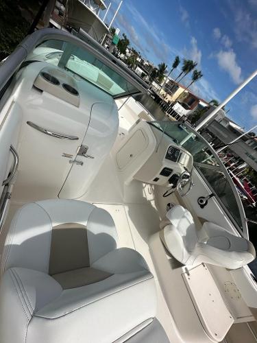 23' Robalo, Listing Number 100905228, - Photo No. 4