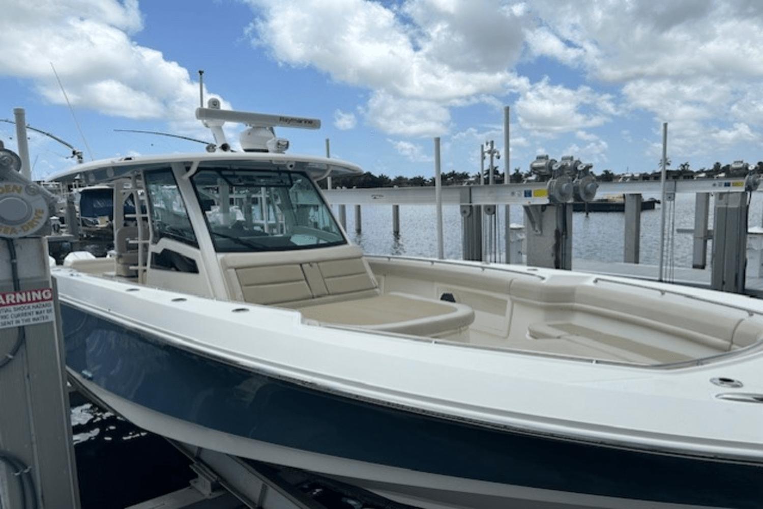 2021 Boston Whaler 380 outrage