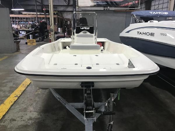 2021 Mako boat for sale, model of the boat is 15CC & Image # 2 of 6