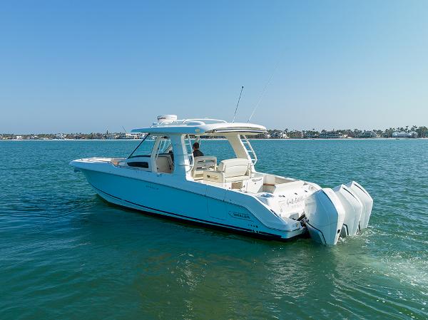 35' Boston Whaler, Listing Number 100916221, - Photo No. 4