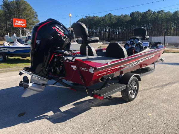 2021 Tracker Boats boat for sale, model of the boat is Pro Team 190 TX Tournament Ed. & Image # 3 of 31