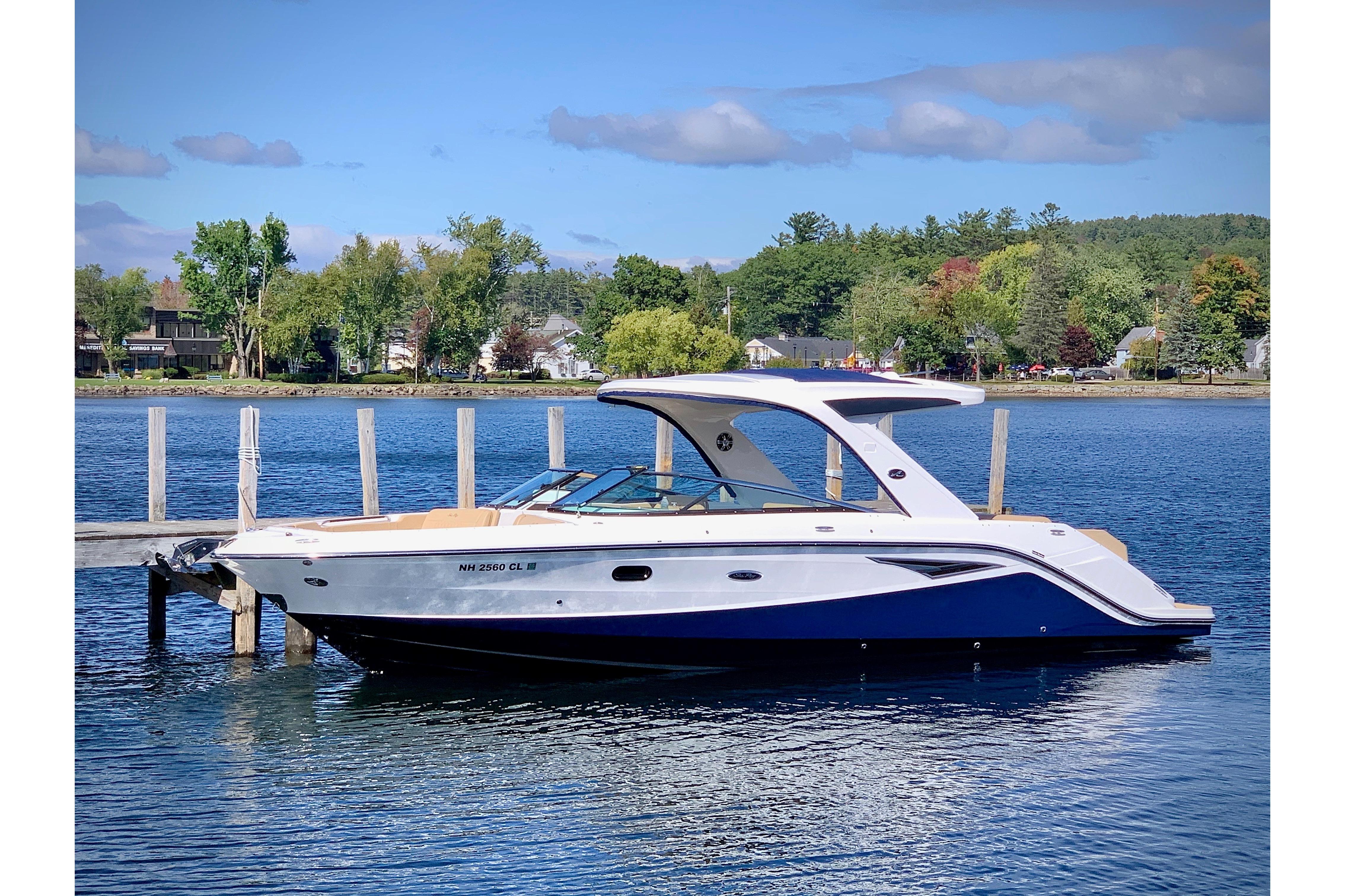 2020 Sea Ray 32' Photo of 2020 Sea Ray 32'