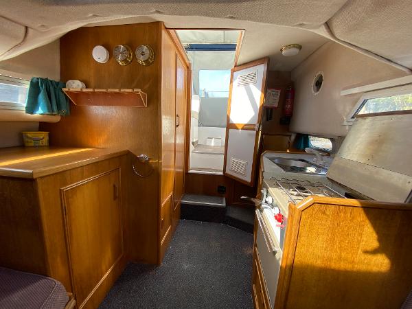1997 Falcon Tomahawk 23 Sundeck (Highcraft)