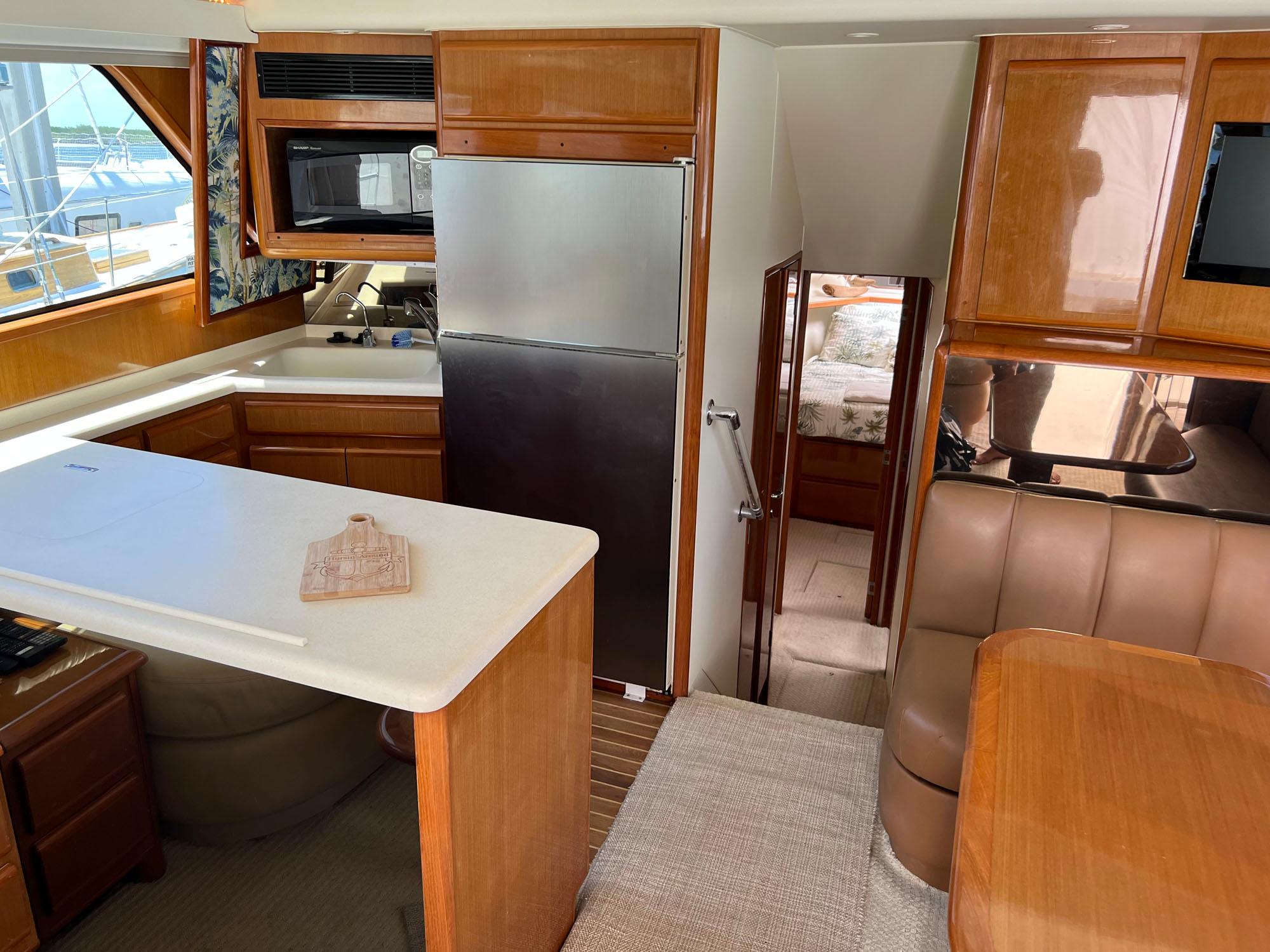 Galley and Dinette to Starboard