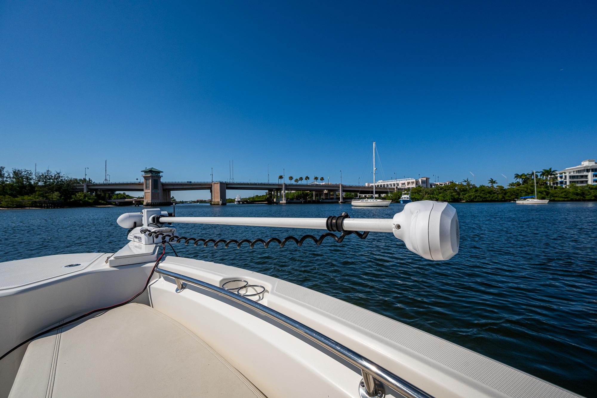 2023-boston-whaler-280-dauntless-power-9801465-20250520120438562-1_XLARGE