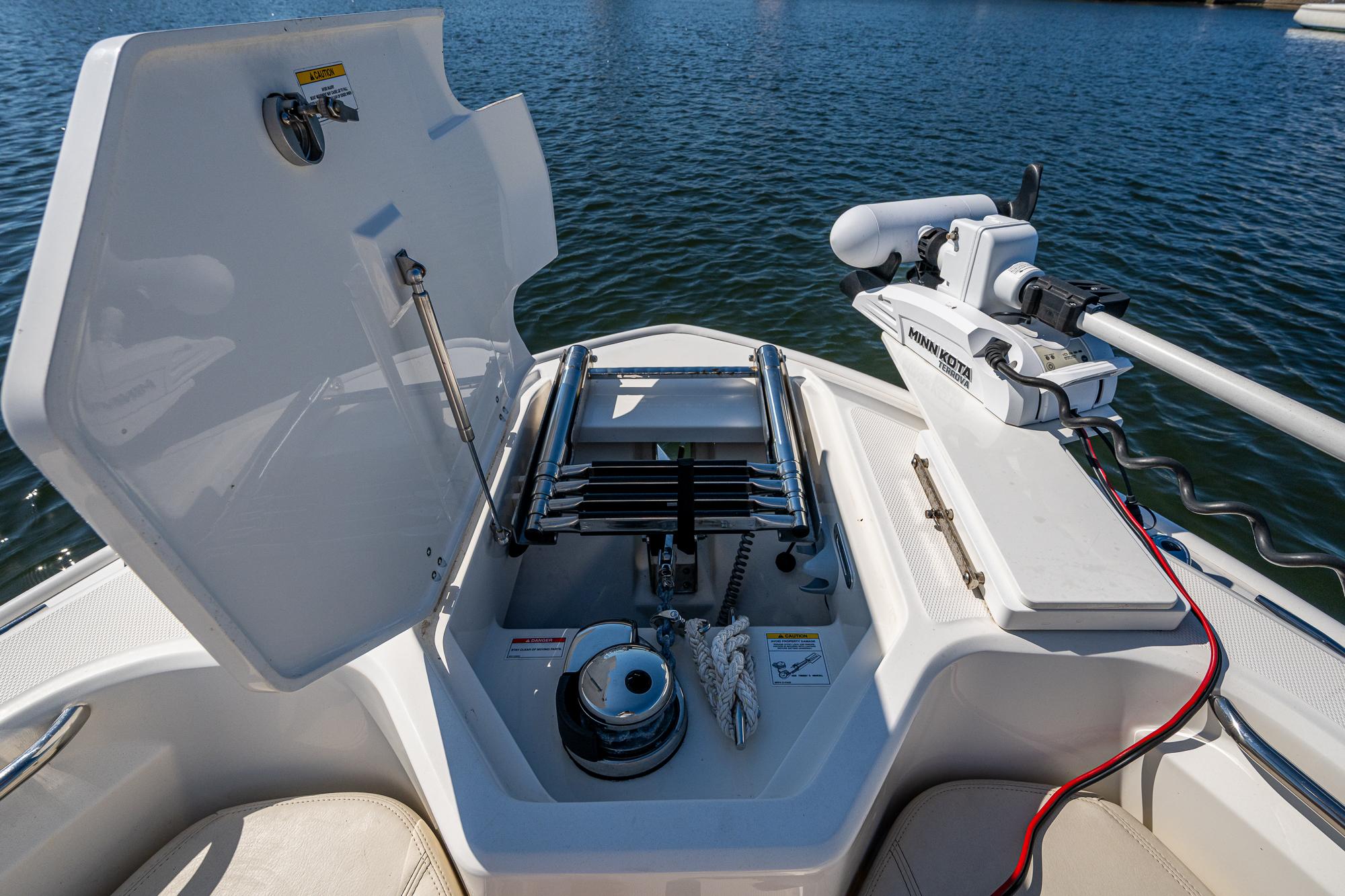 2023-boston-whaler-280-dauntless-power-9801465-20250520120440473-1_XLARGE