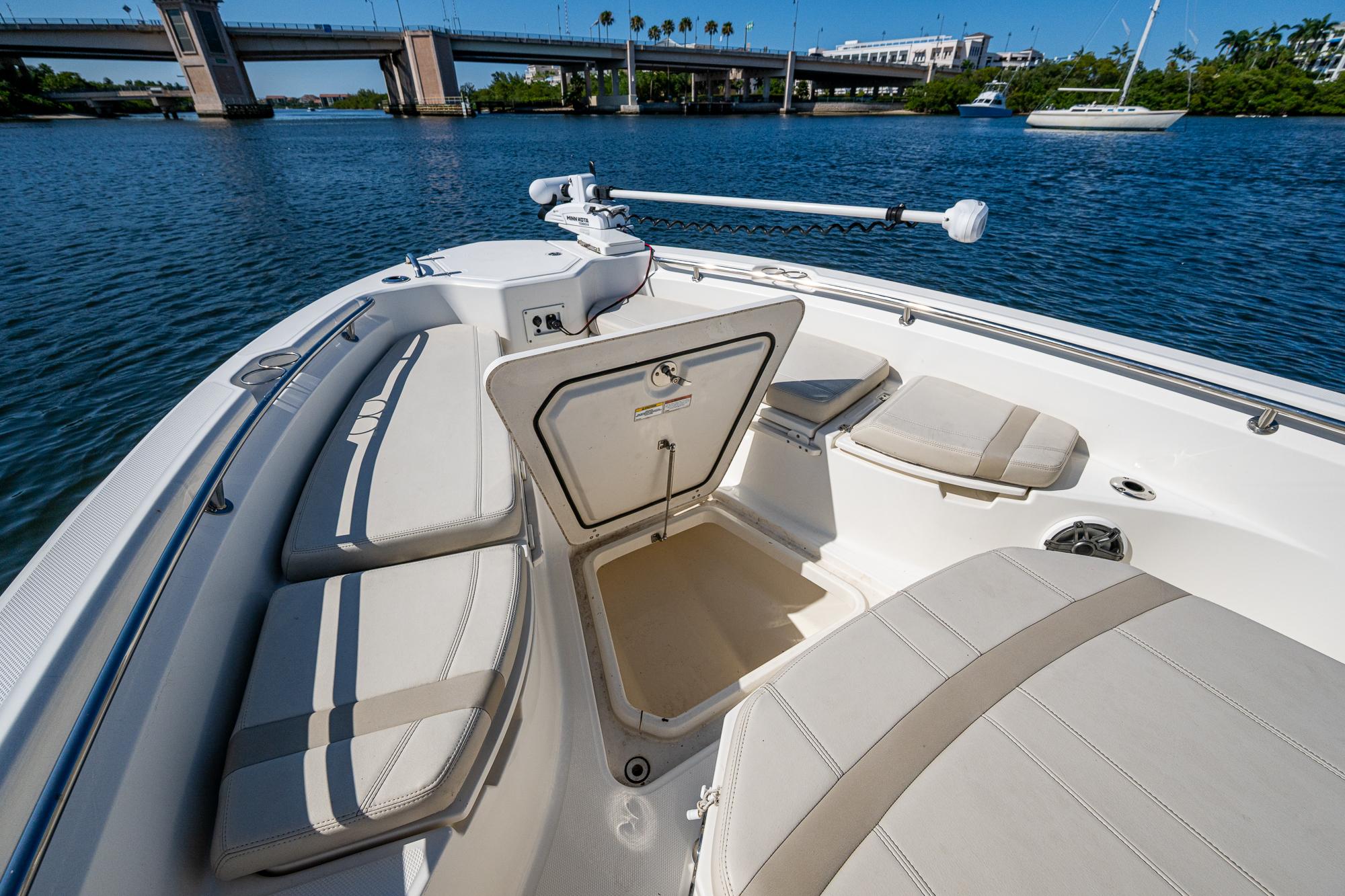 2023-boston-whaler-280-dauntless-power-9801465-20250520120446567-1_XLARGE