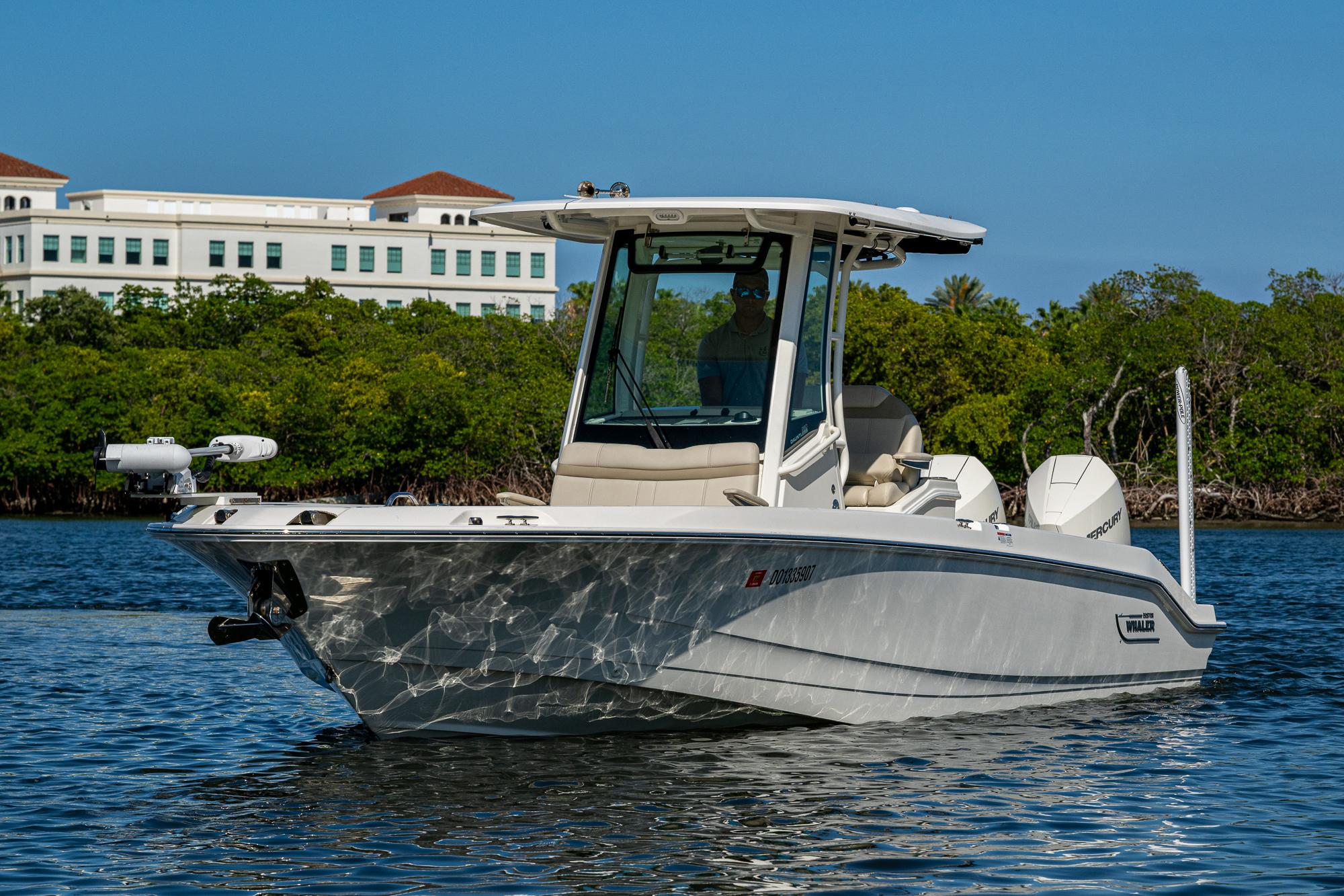 2023-boston-whaler-280-dauntless-power-9801465-20250520120517686-1_XLARGE