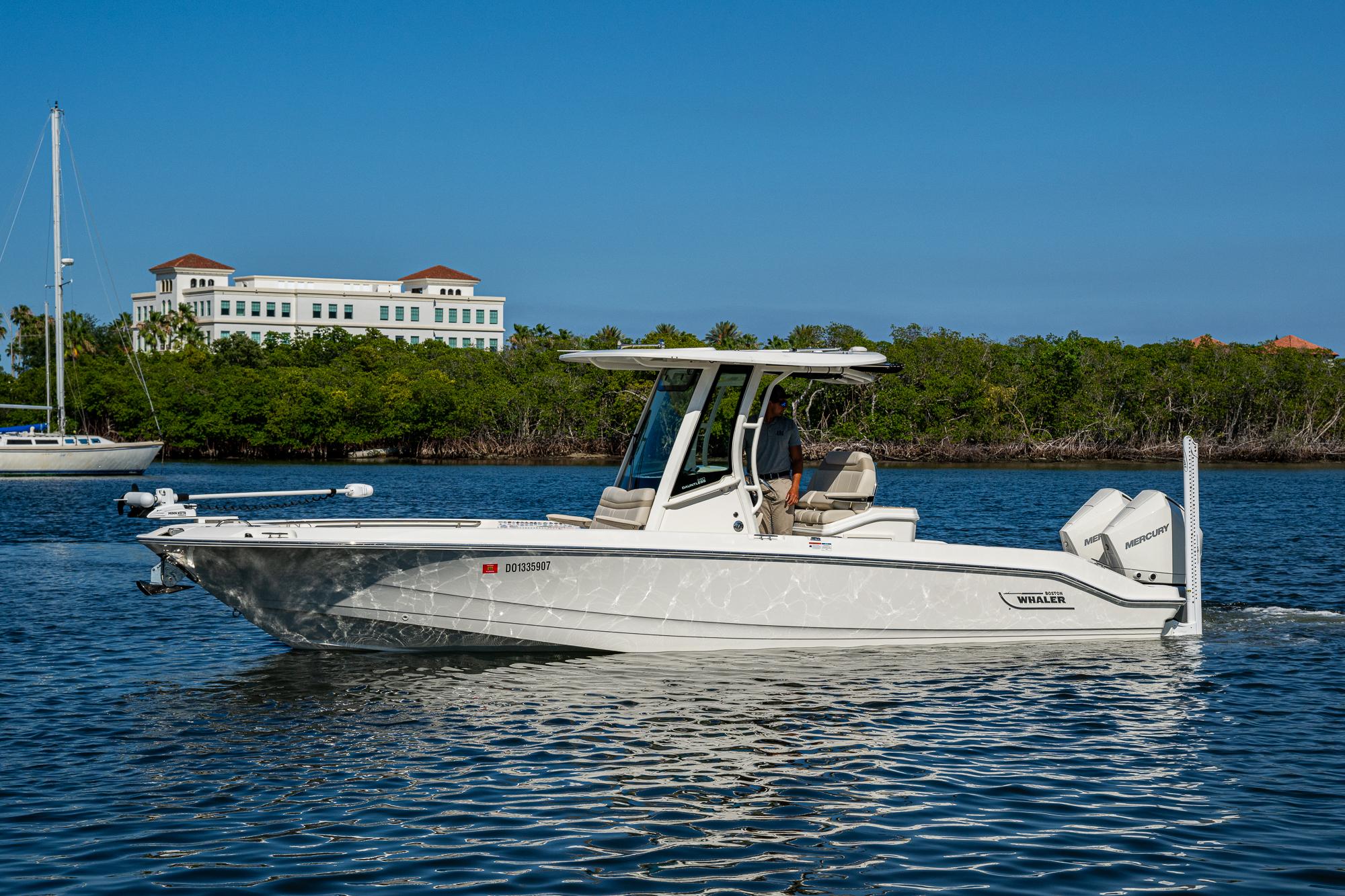 2023-boston-whaler-280-dauntless-power-9801465-20250520120522036-1_XLARGE