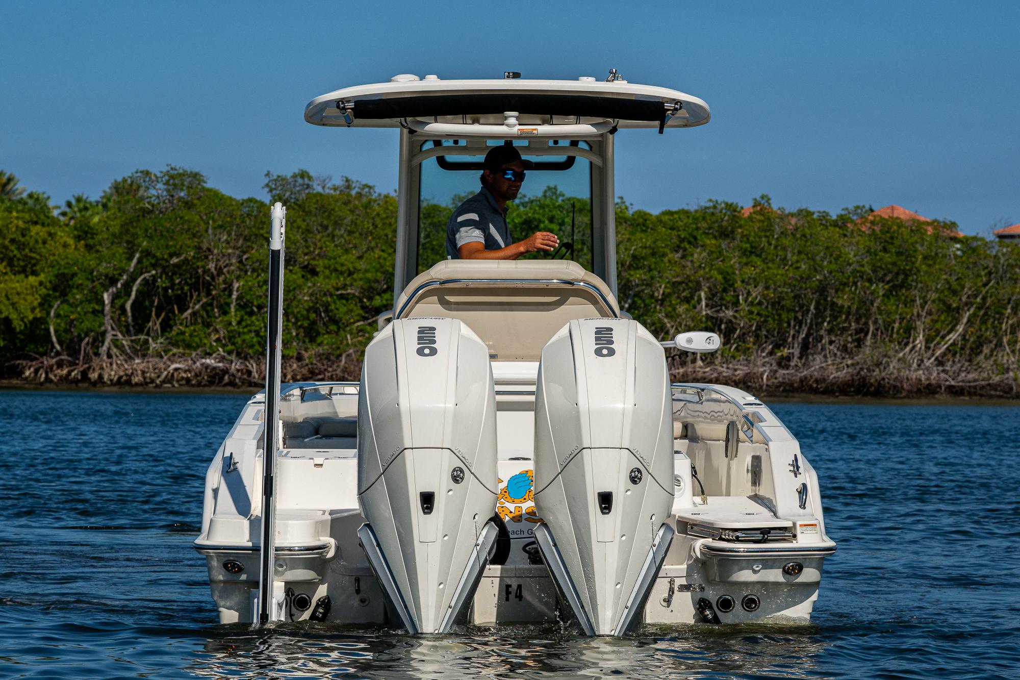 2023-boston-whaler-280-dauntless-power-9801465-20250520120531405-1_XLARGE