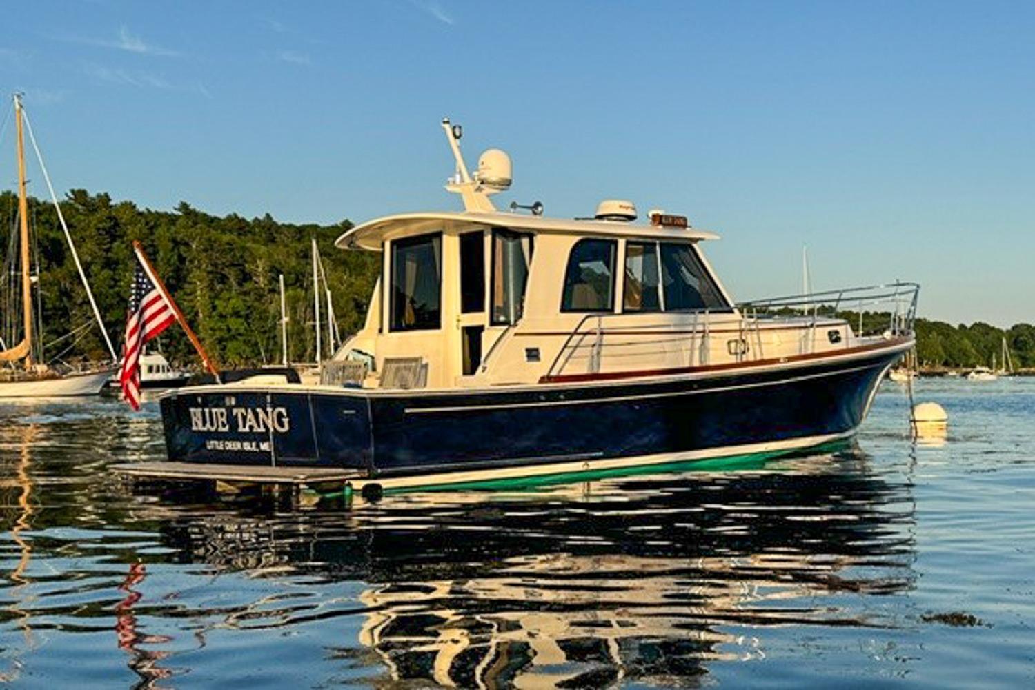 2007 Grand Banks 39 Eastbay SX