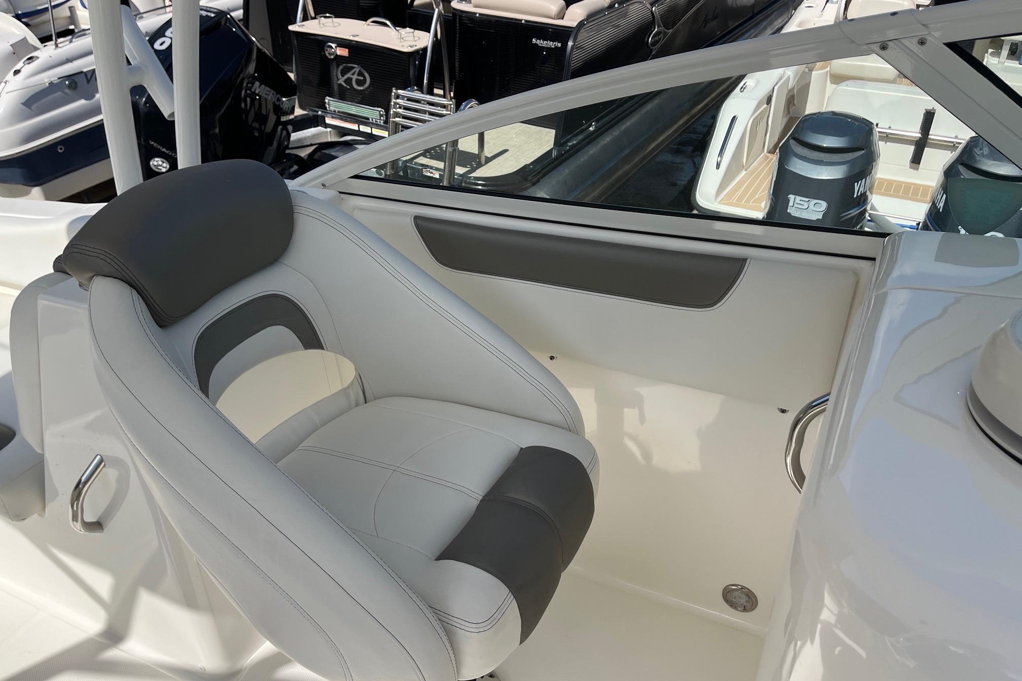 FL 10509 RC Knot 10 Yacht Sales FL 10509 RC Knot 10 Yacht Sales