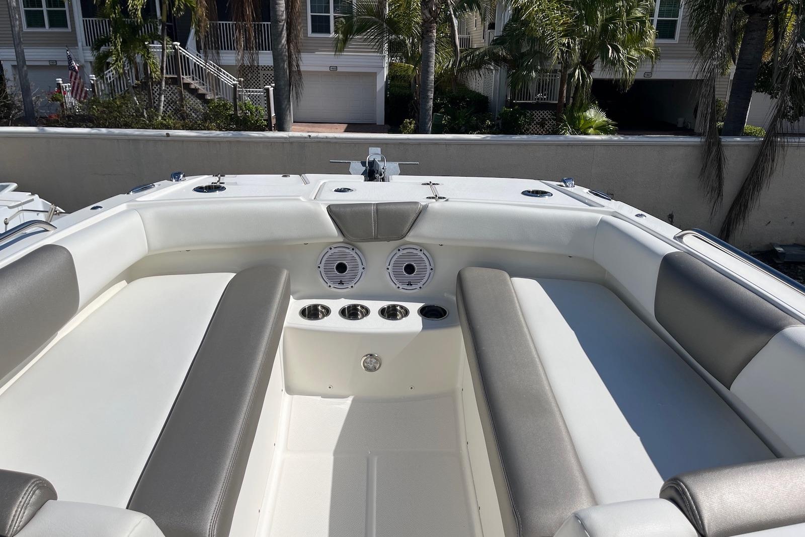 FL 10509 RC Knot 10 Yacht Sales FL 10509 RC Knot 10 Yacht Sales