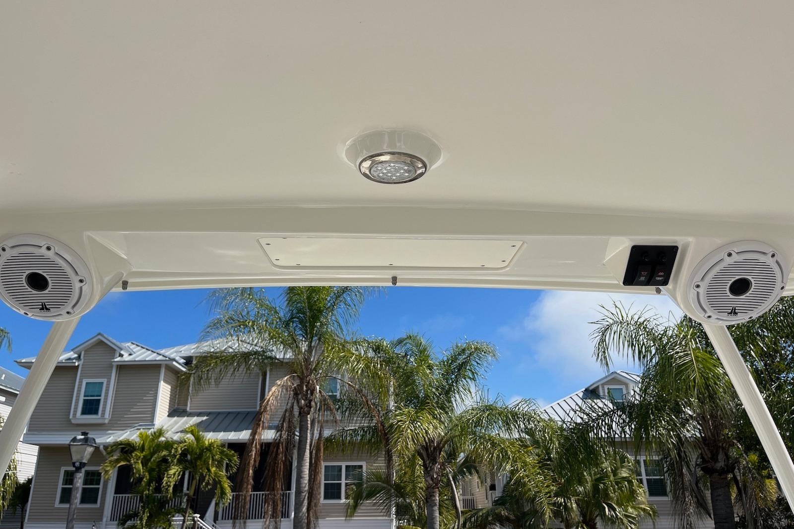 FL 10509 RC Knot 10 Yacht Sales FL 10509 RC Knot 10 Yacht Sales