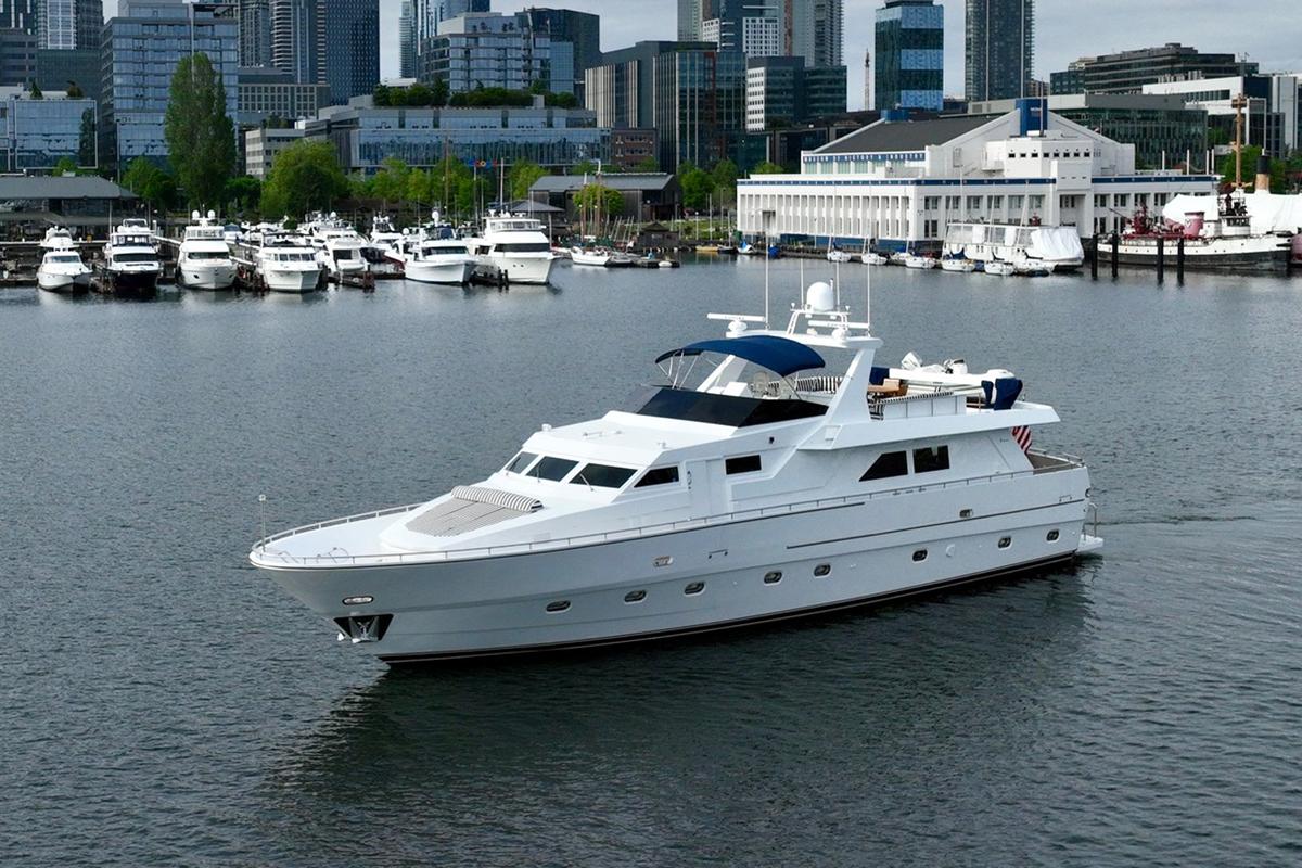 1989 Codecasa Maiora #TBBA00311LLC inventory image at Sun Country Yachts, South Lake Union (Seattle) 1989 Codecasa Maiora #TBBA00311LLC inventory image at Sun Country Yachts, South Lake Union (Seattle)
