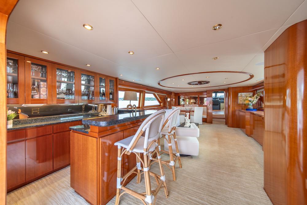 1989 Codecasa Maiora #TBBA00311LLC inventory image at Sun Country Yachts, South Lake Union (Seattle) 1989 Codecasa Maiora #TBBA00311LLC inventory image at Sun Country Yachts, South Lake Union (Seattle)
