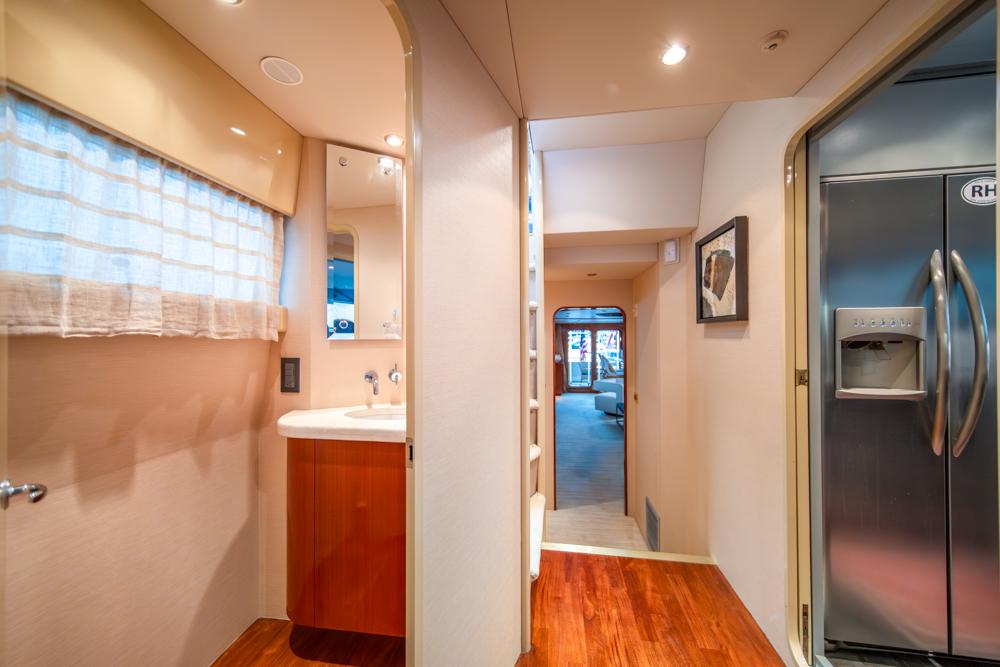 1989 Codecasa Maiora #TBBA00311LLC inventory image at Sun Country Yachts, South Lake Union (Seattle) 1989 Codecasa Maiora #TBBA00311LLC inventory image at Sun Country Yachts, South Lake Union (Seattle)