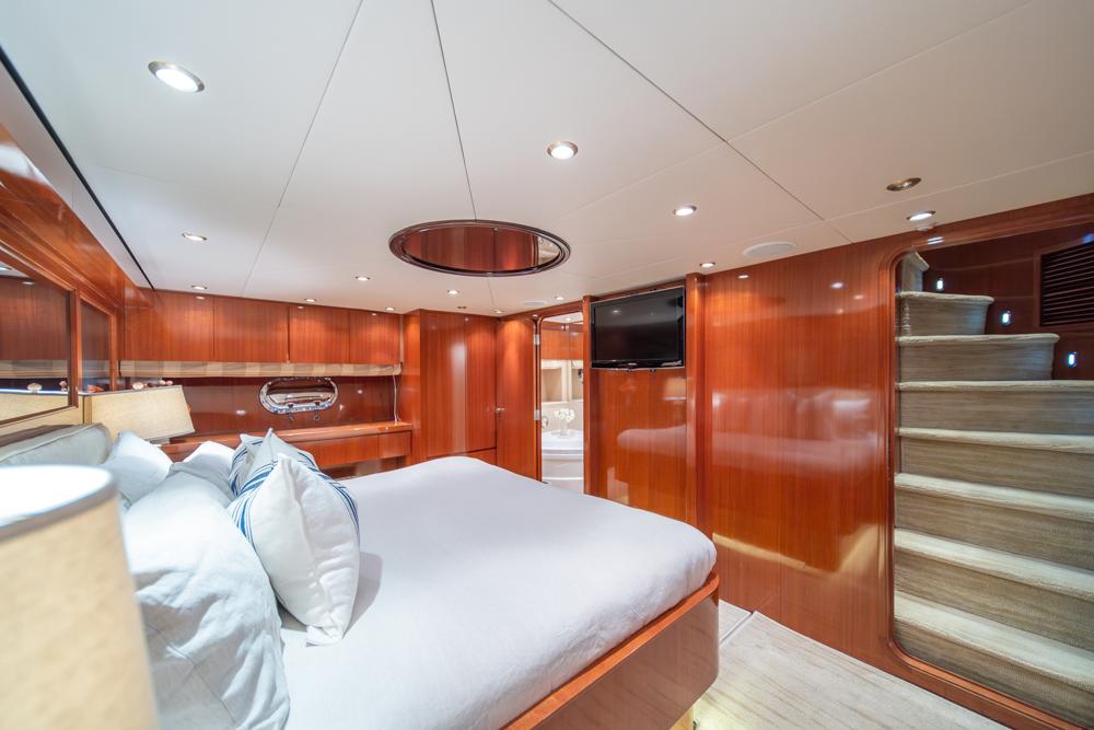 1989 Codecasa Maiora #TBBA00311LLC inventory image at Sun Country Yachts, South Lake Union (Seattle) 1989 Codecasa Maiora #TBBA00311LLC inventory image at Sun Country Yachts, South Lake Union (Seattle)