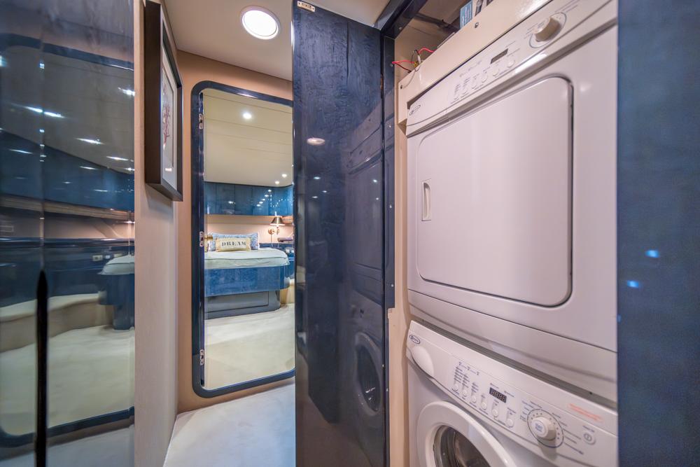 1989 Codecasa Maiora #TBBA00311LLC inventory image at Sun Country Yachts, South Lake Union (Seattle) 1989 Codecasa Maiora #TBBA00311LLC inventory image at Sun Country Yachts, South Lake Union (Seattle)