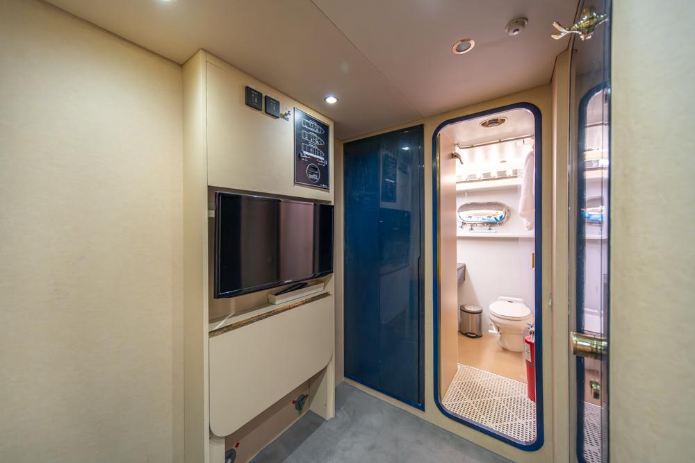 1989 Codecasa Maiora #TBBA00311LLC inventory image at Sun Country Yachts, South Lake Union (Seattle) 1989 Codecasa Maiora #TBBA00311LLC inventory image at Sun Country Yachts, South Lake Union (Seattle)