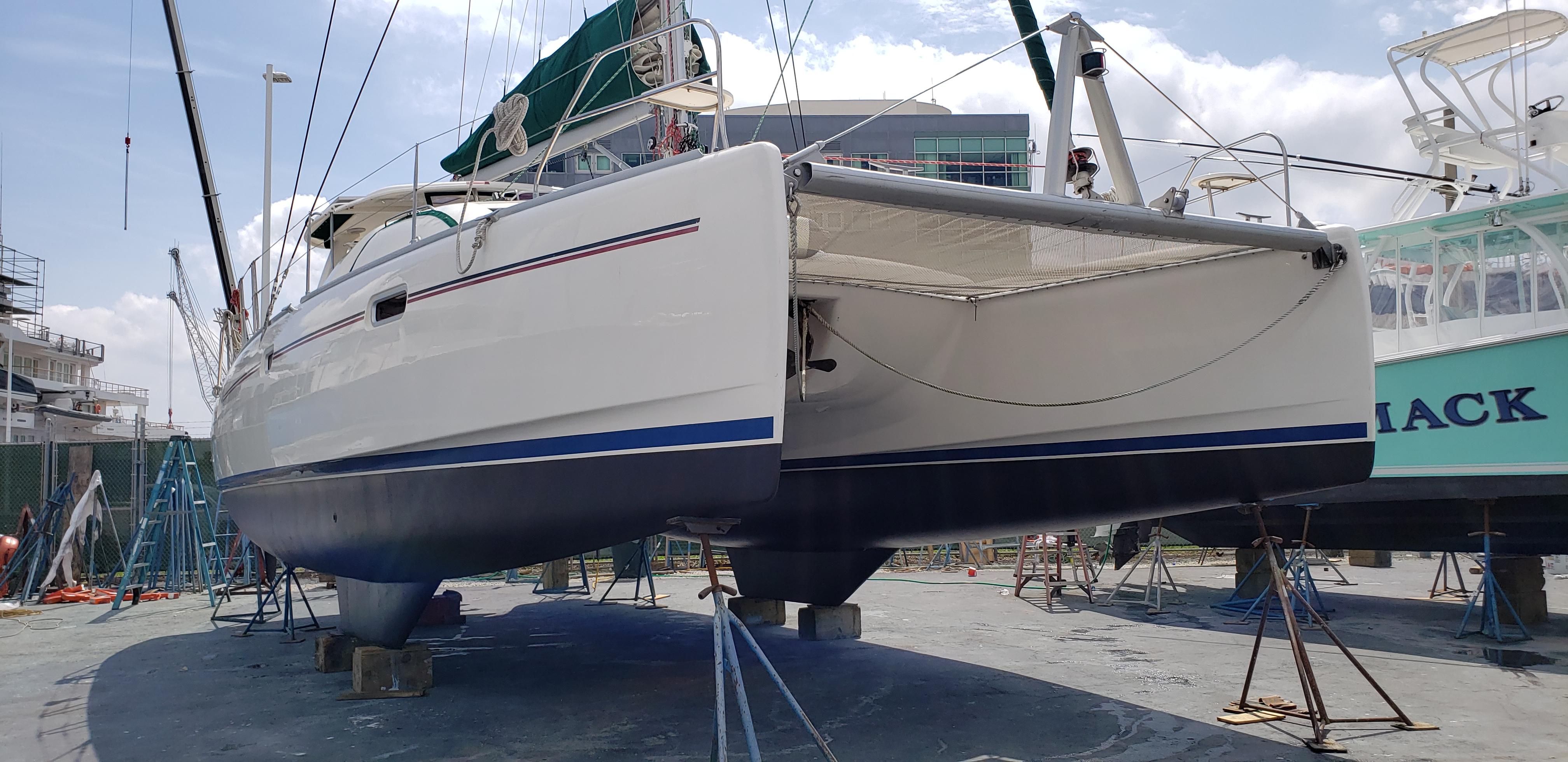 leopard 40 sailing catamaran