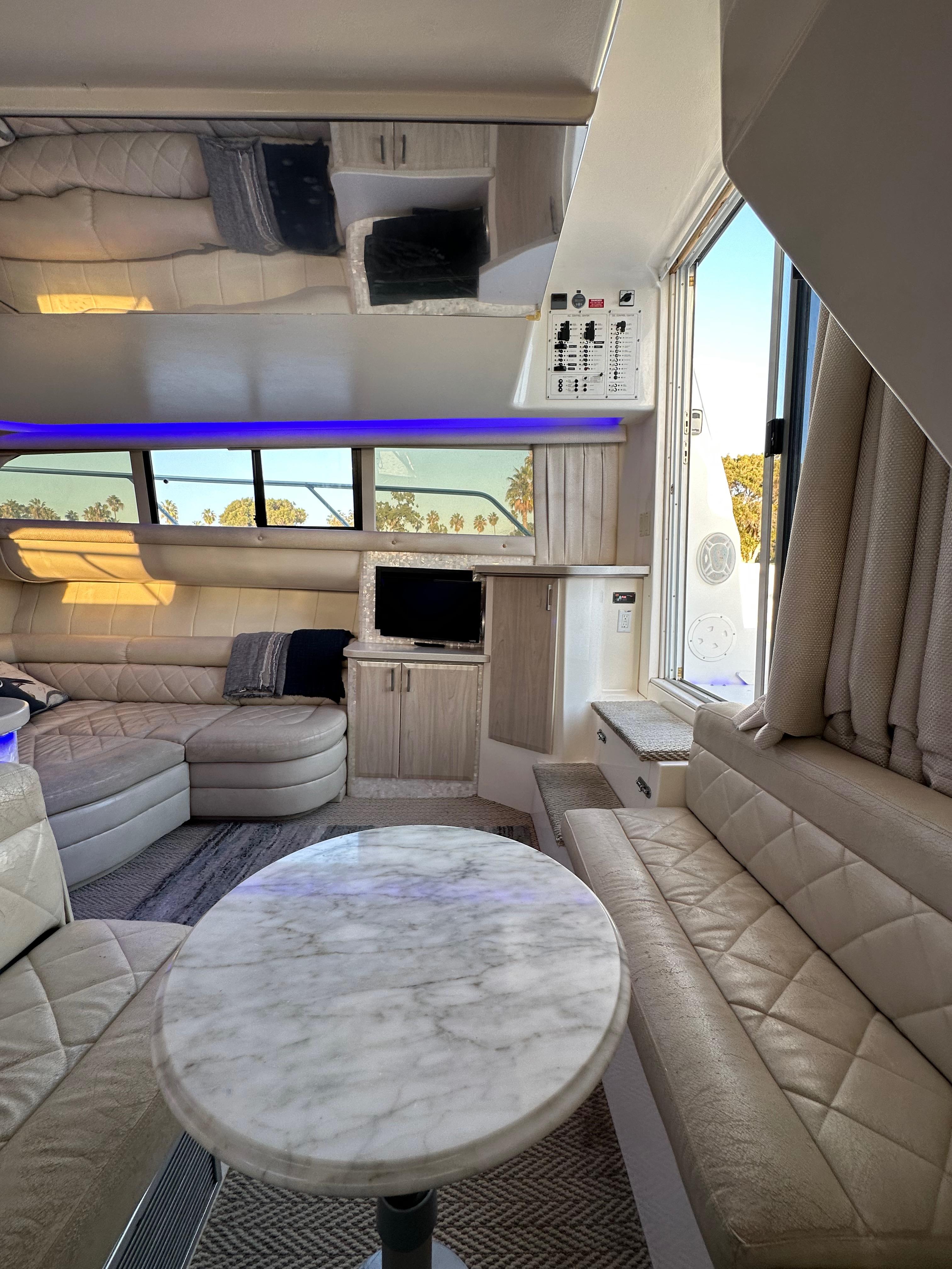 Image [45] of 1994 Mainship 40 Sedan Bridge