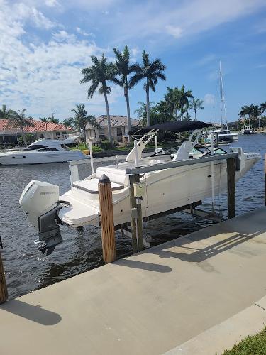 27' Sea Ray, Listing Number 100915689, - Photo No. 4