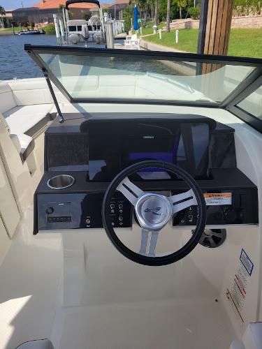 27' Sea Ray, Listing Number 100915689, - Photo No. 9