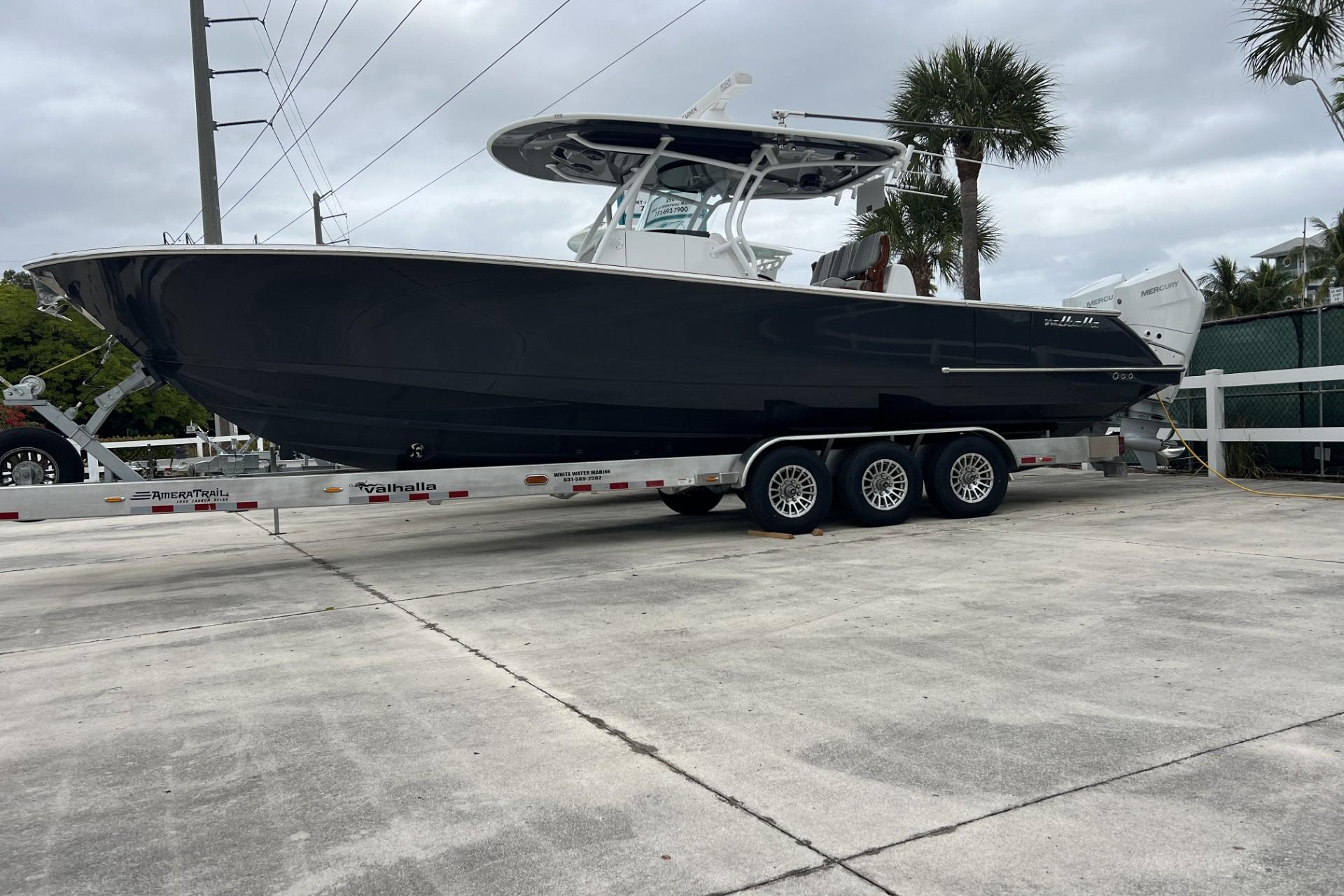 2023 Valhalla Boatworks 33 V-