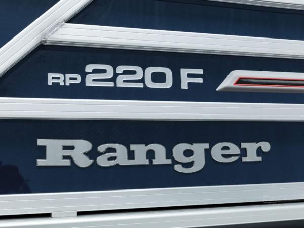 2021 Ranger Boats boat for sale, model of the boat is 220F & Image # 5 of 27