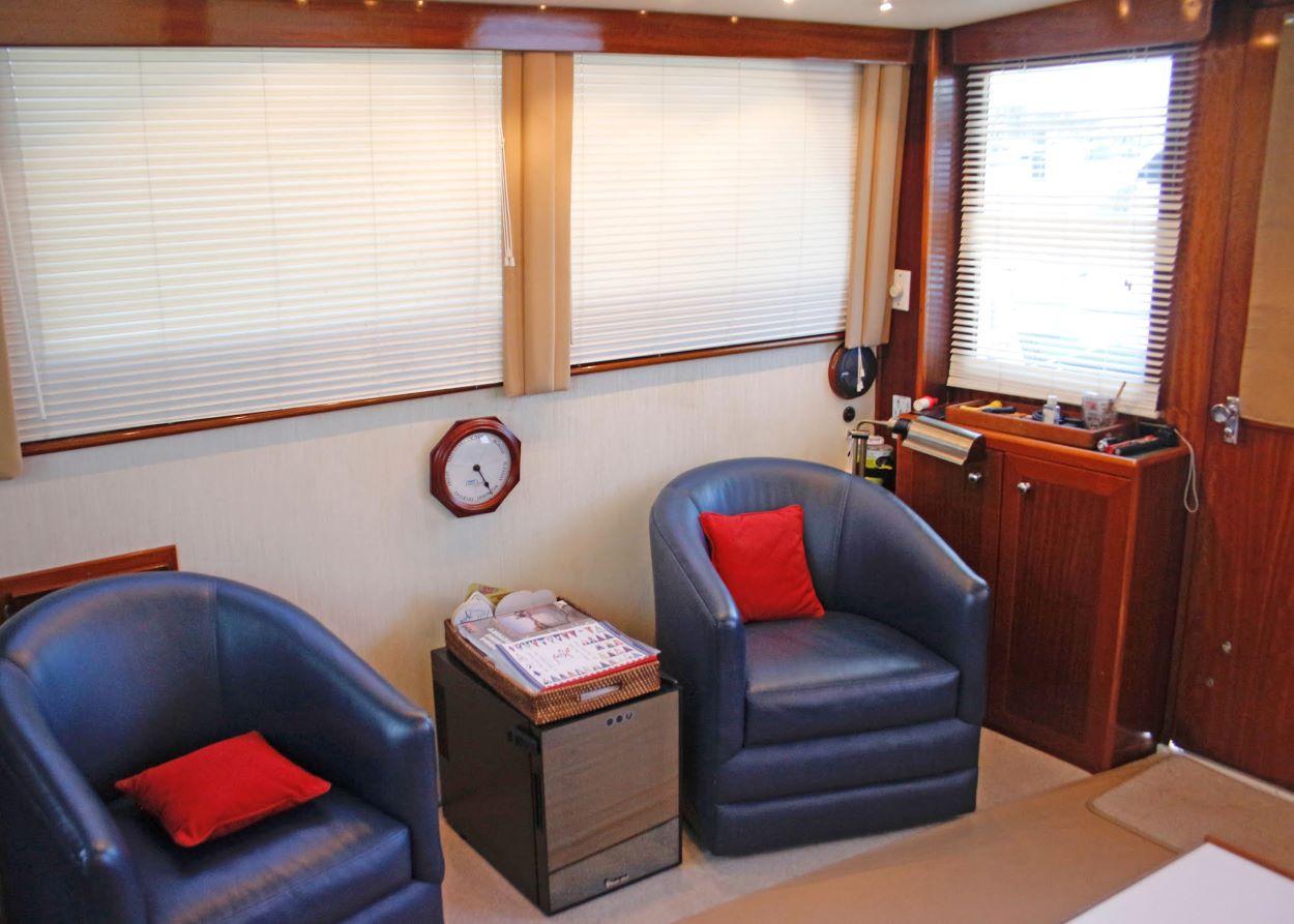 Salon starboard side seating