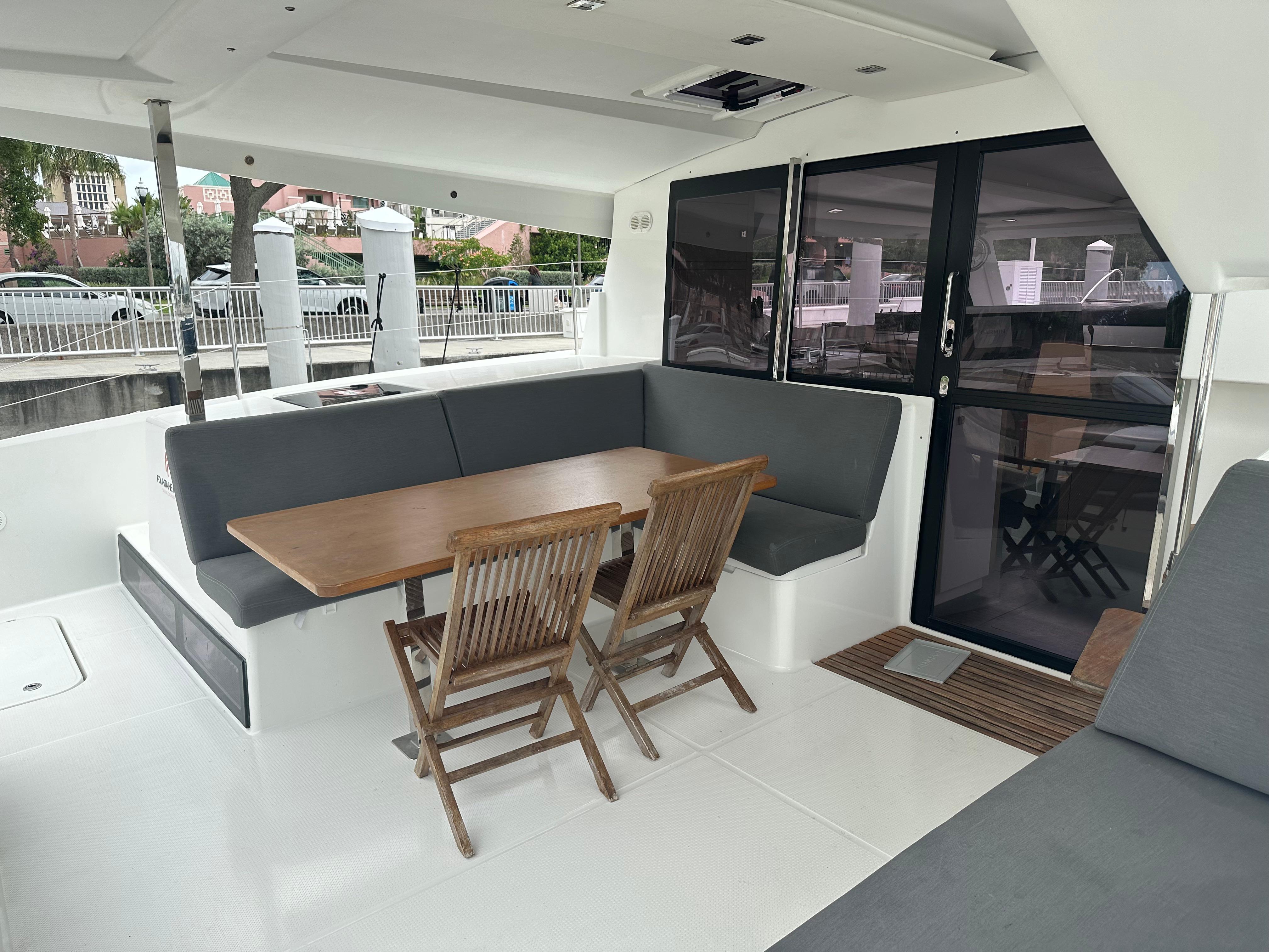 2020 Fountaine Pajot